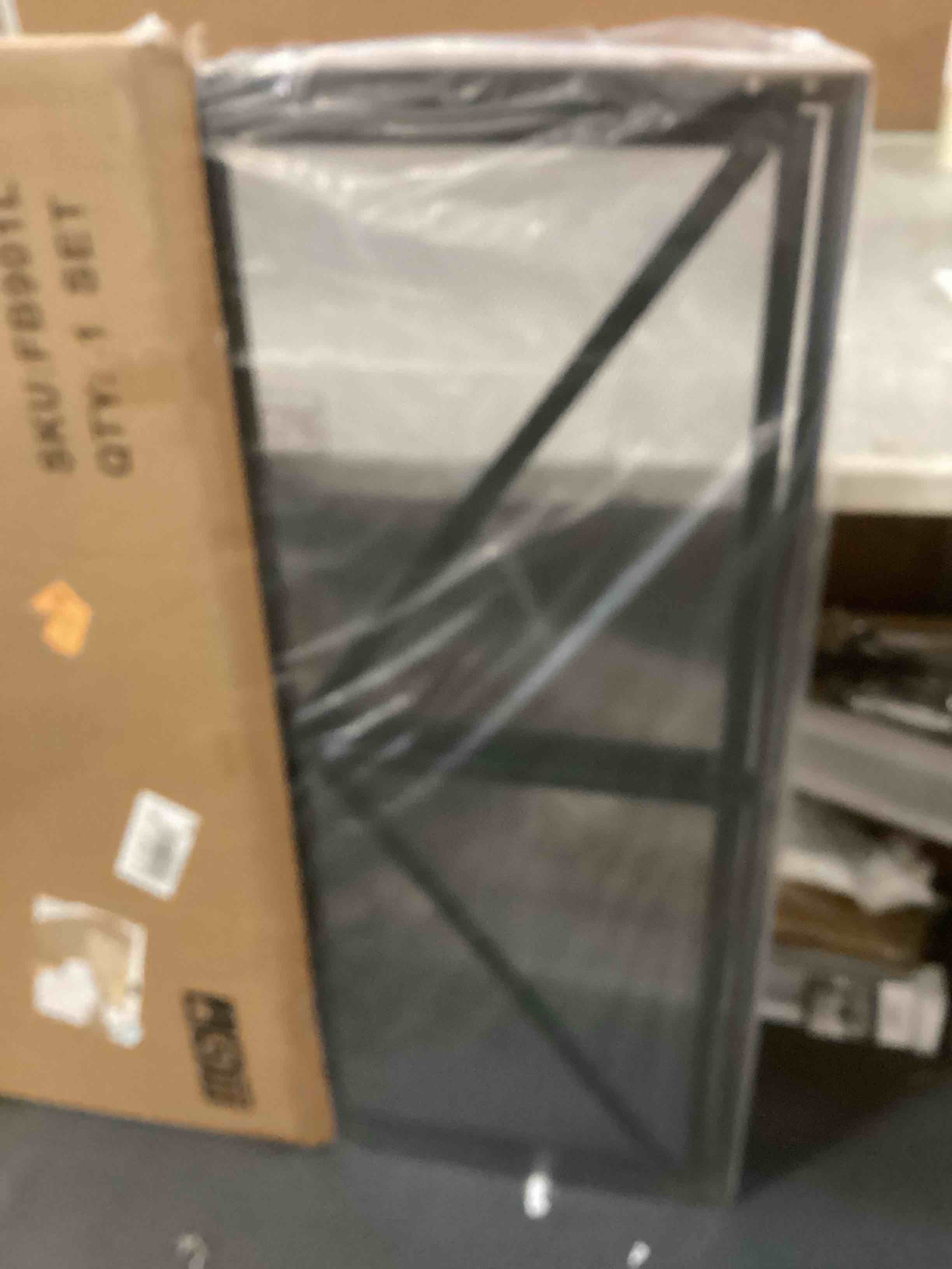 https://s3.amazonaws.com/lotting-images-prod/bidfta/TEA1683602_1736432100897.jpeg