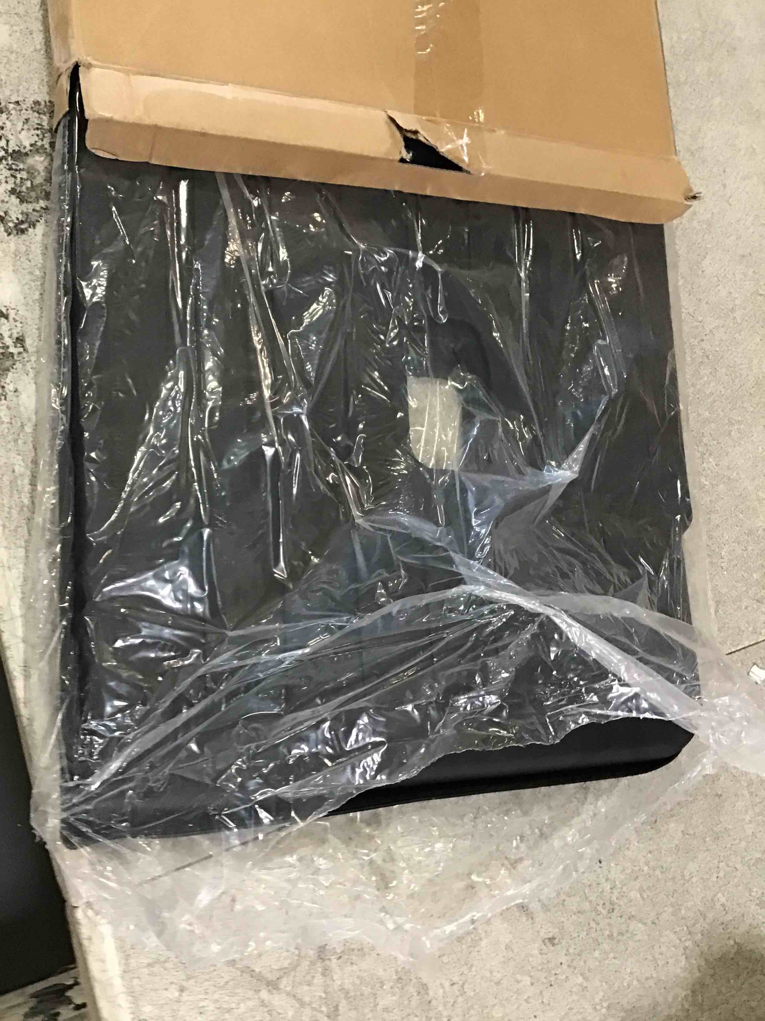 https://s3.amazonaws.com/lotting-images-prod/bidfta/TEA1683701_1736447995587.jpeg