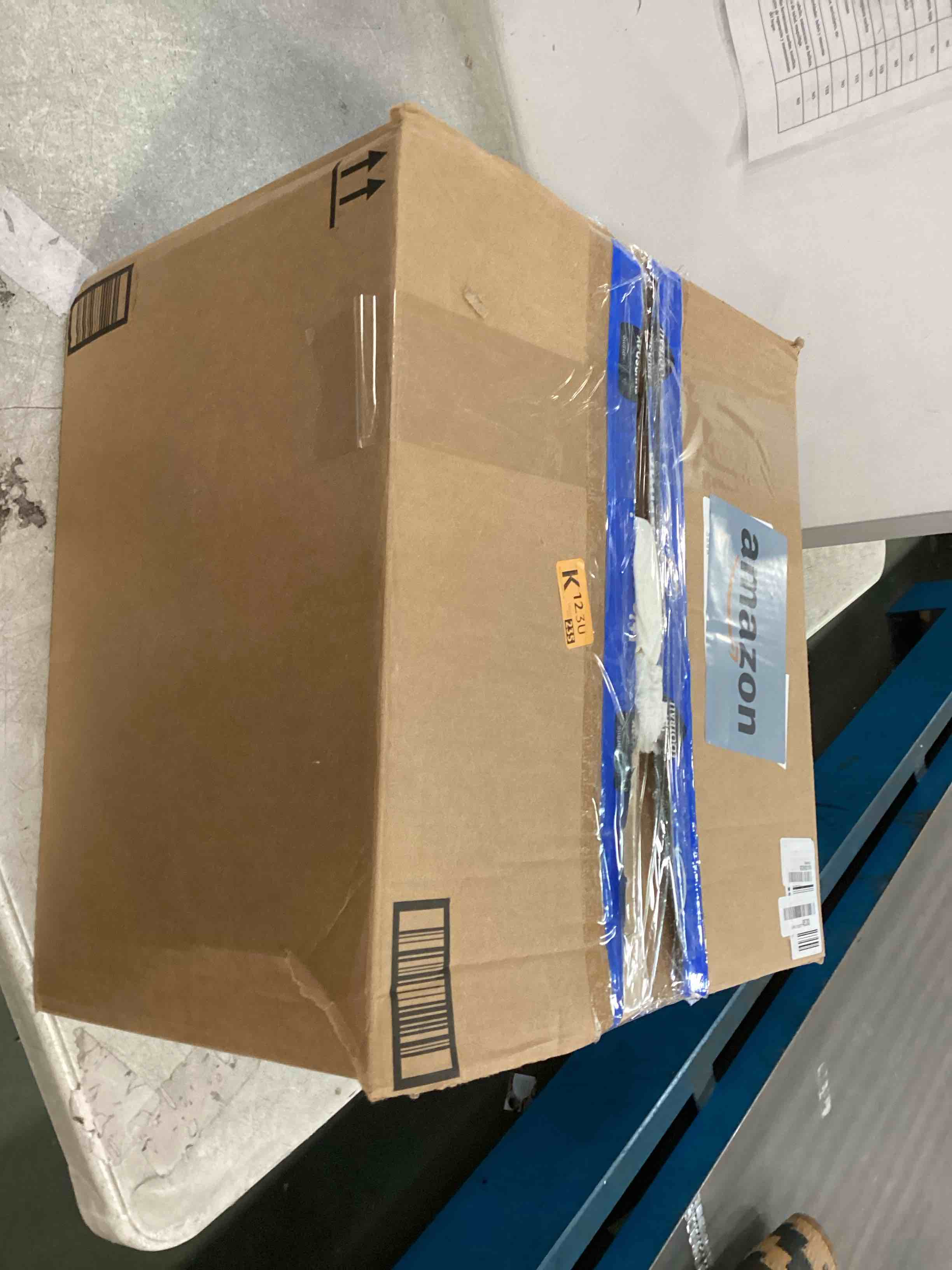https://s3.amazonaws.com/lotting-images-prod/bidfta/TEA1683881_1736535098266.jpeg