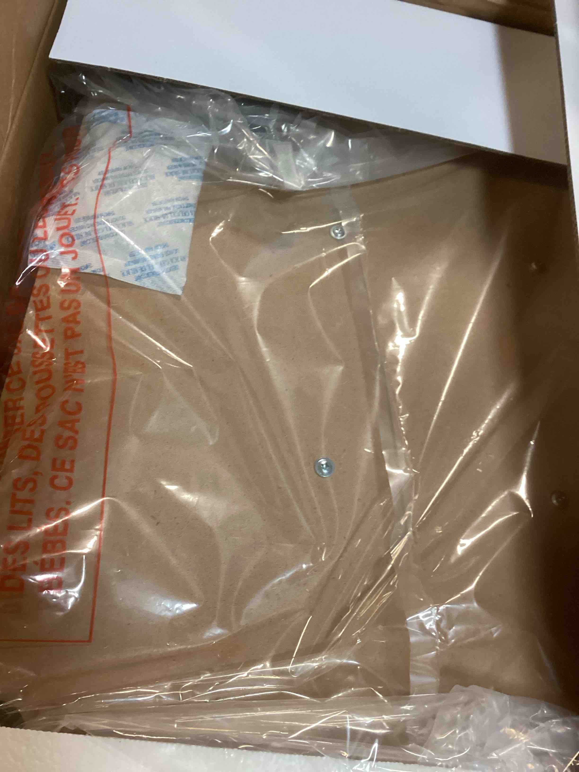 https://s3.amazonaws.com/lotting-images-prod/bidfta/TEA1687136_1734712248478.jpeg