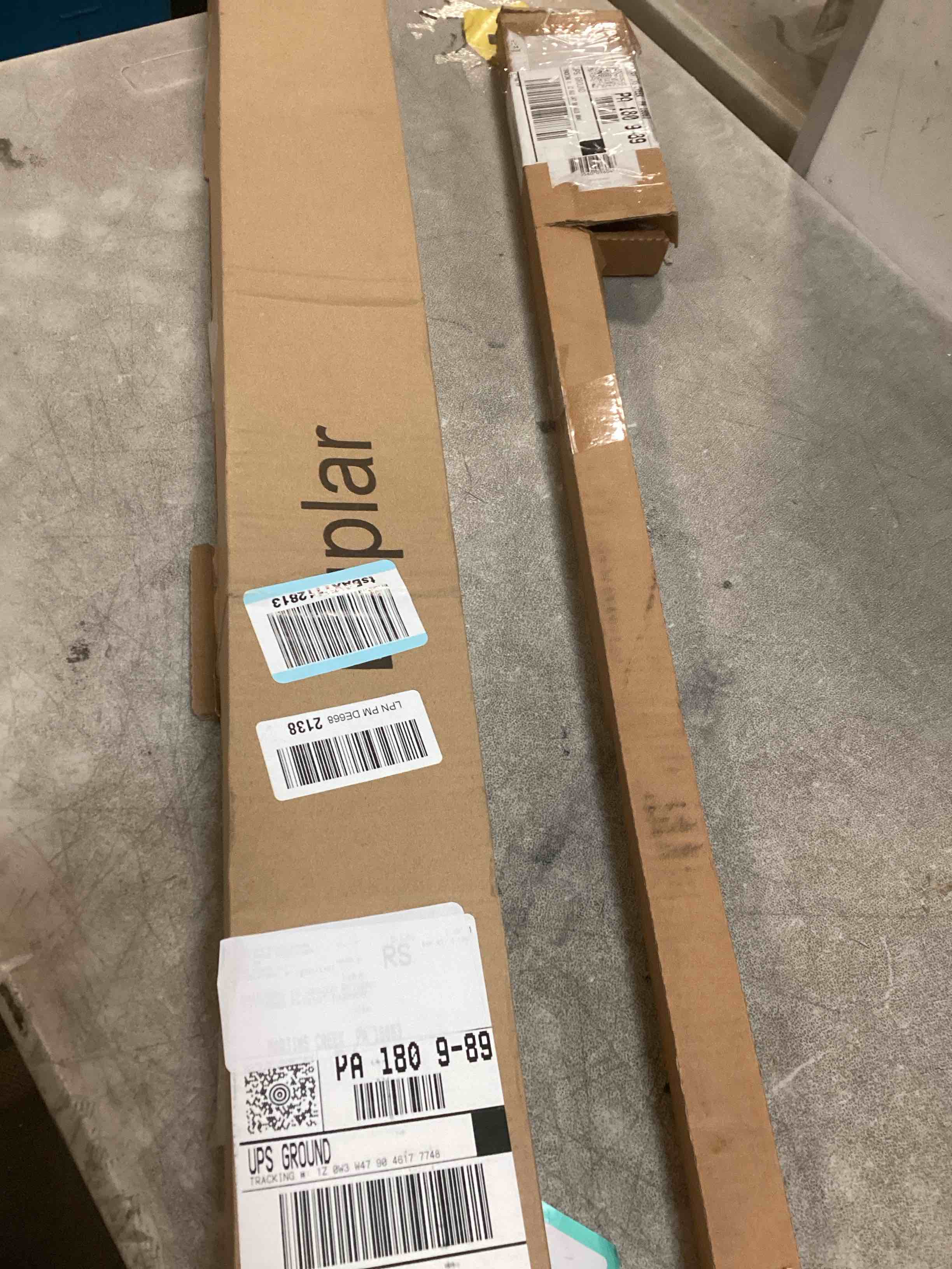 https://s3.amazonaws.com/lotting-images-prod/bidfta/TEA1687201_1734697412788.jpeg