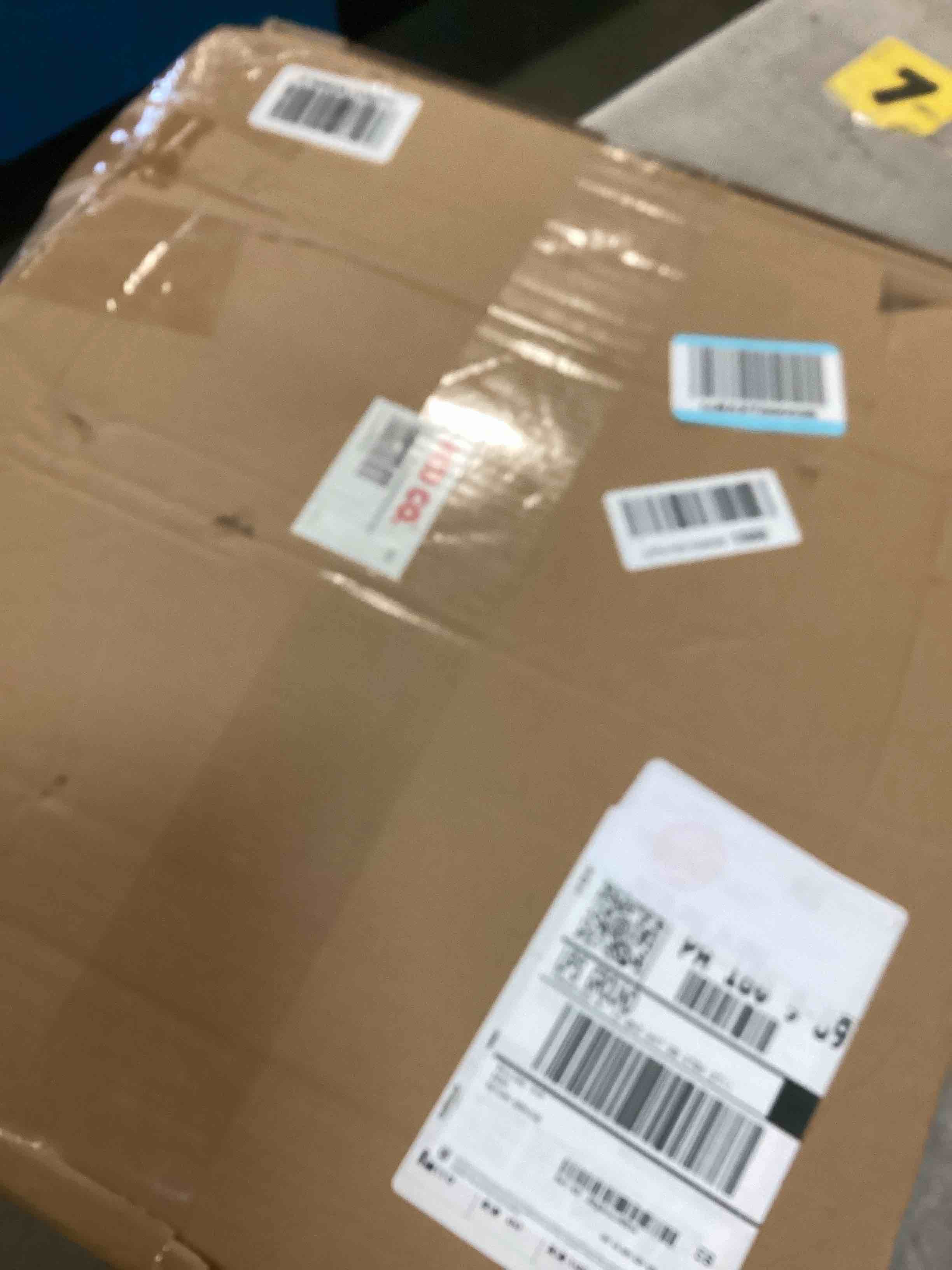 https://s3.amazonaws.com/lotting-images-prod/bidfta/TEA1688587_1735837781649.jpeg
