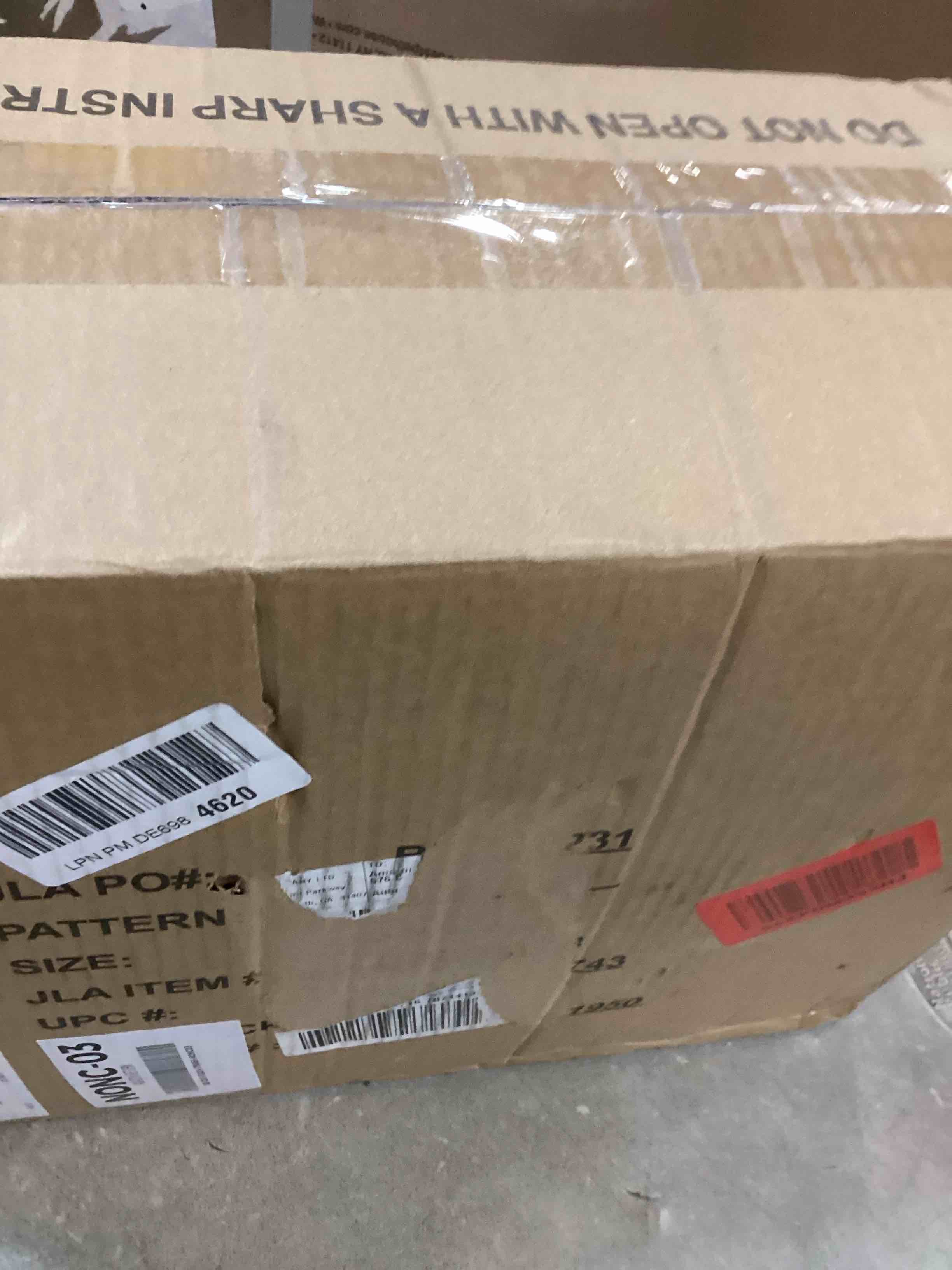https://s3.amazonaws.com/lotting-images-prod/bidfta/TEA1688809_1735911762631.jpeg