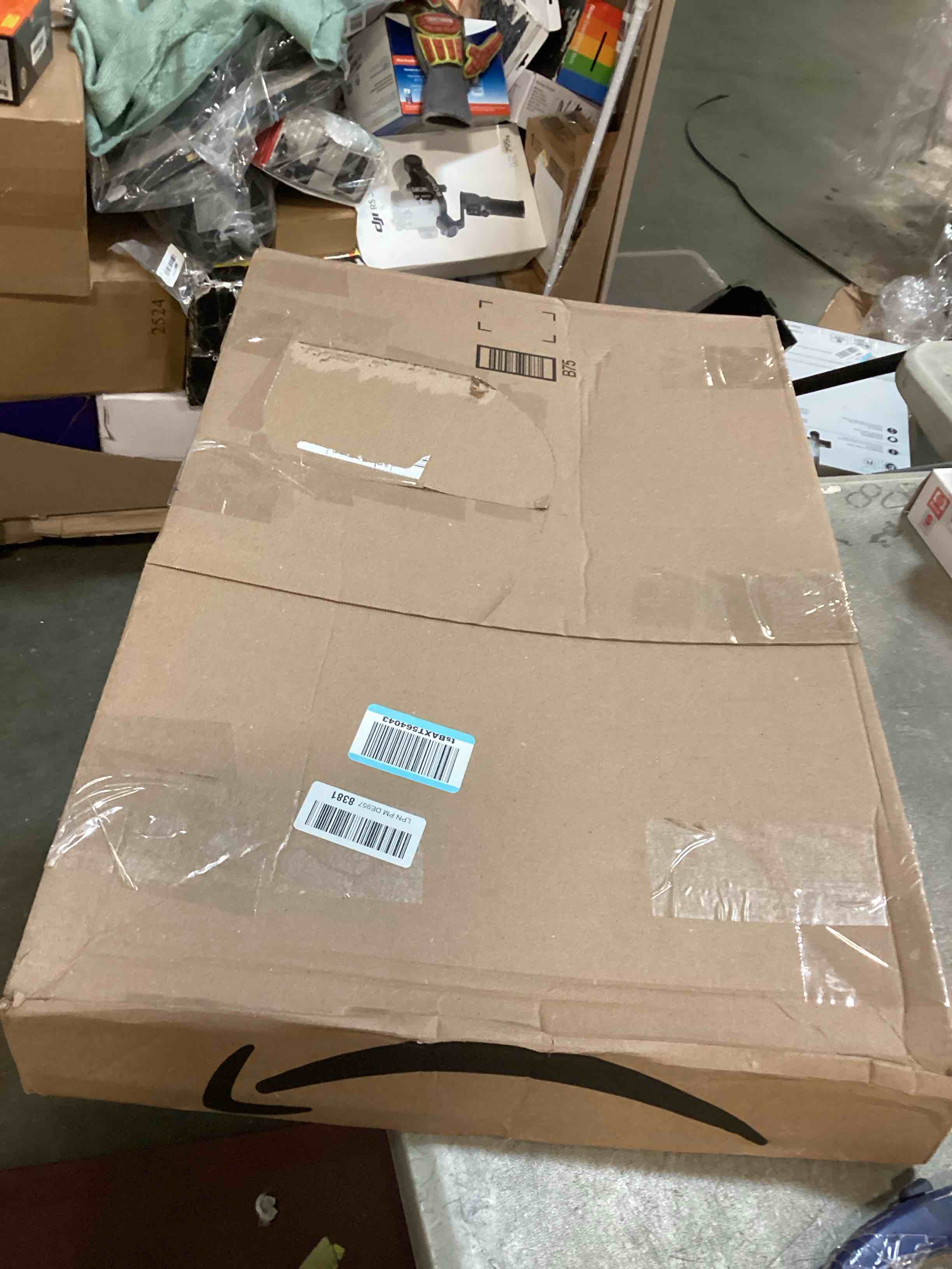 https://s3.amazonaws.com/lotting-images-prod/bidfta/TEA1689009_1735993249996.jpeg