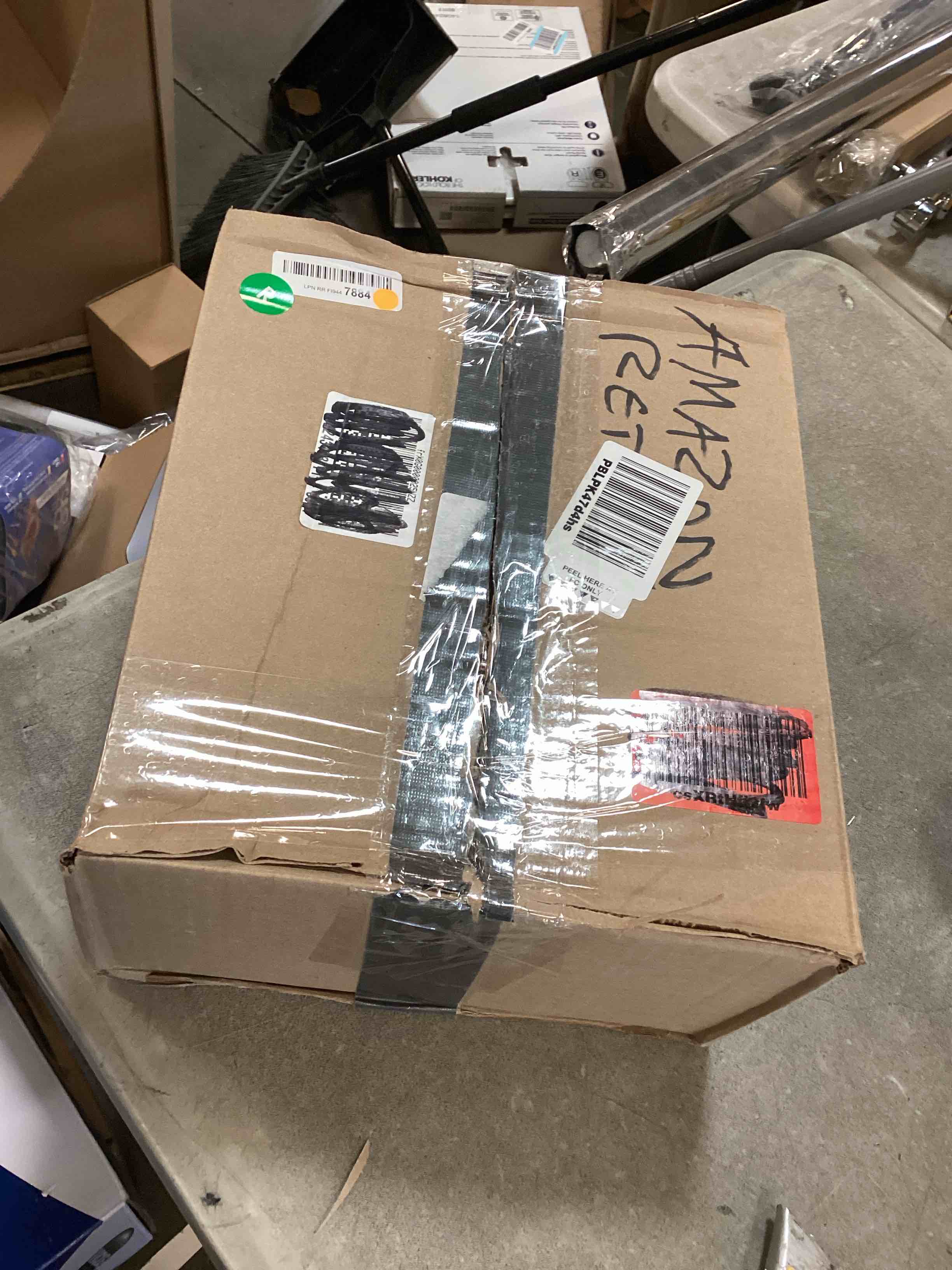 https://s3.amazonaws.com/lotting-images-prod/bidfta/TEA1689117_1736003853749.jpeg