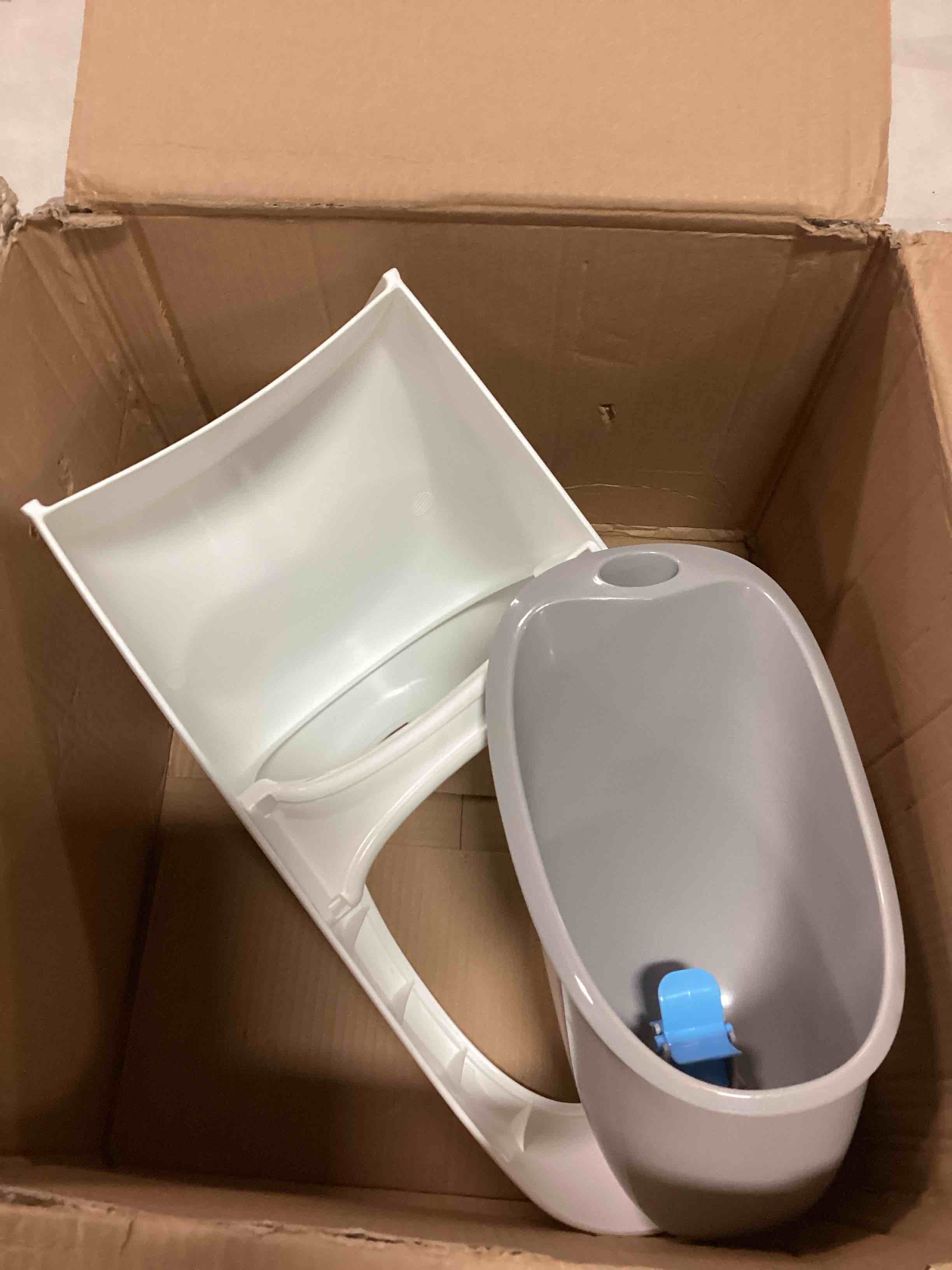 https://s3.amazonaws.com/lotting-images-prod/bidfta/TEA1693281_1733260295262.jpeg