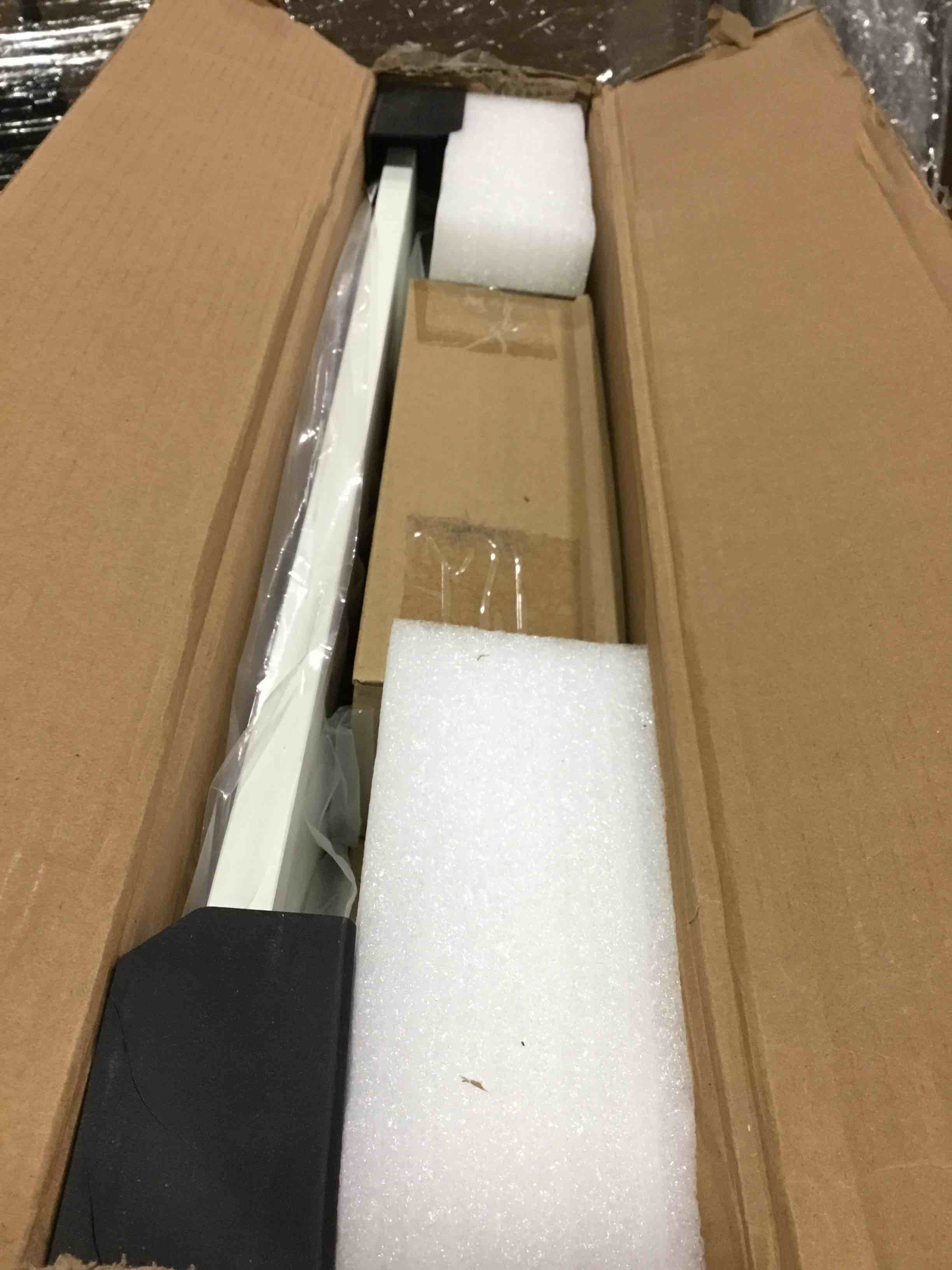 https://s3.amazonaws.com/lotting-images-prod/bidfta/TEA1694836_1734374274355.jpeg