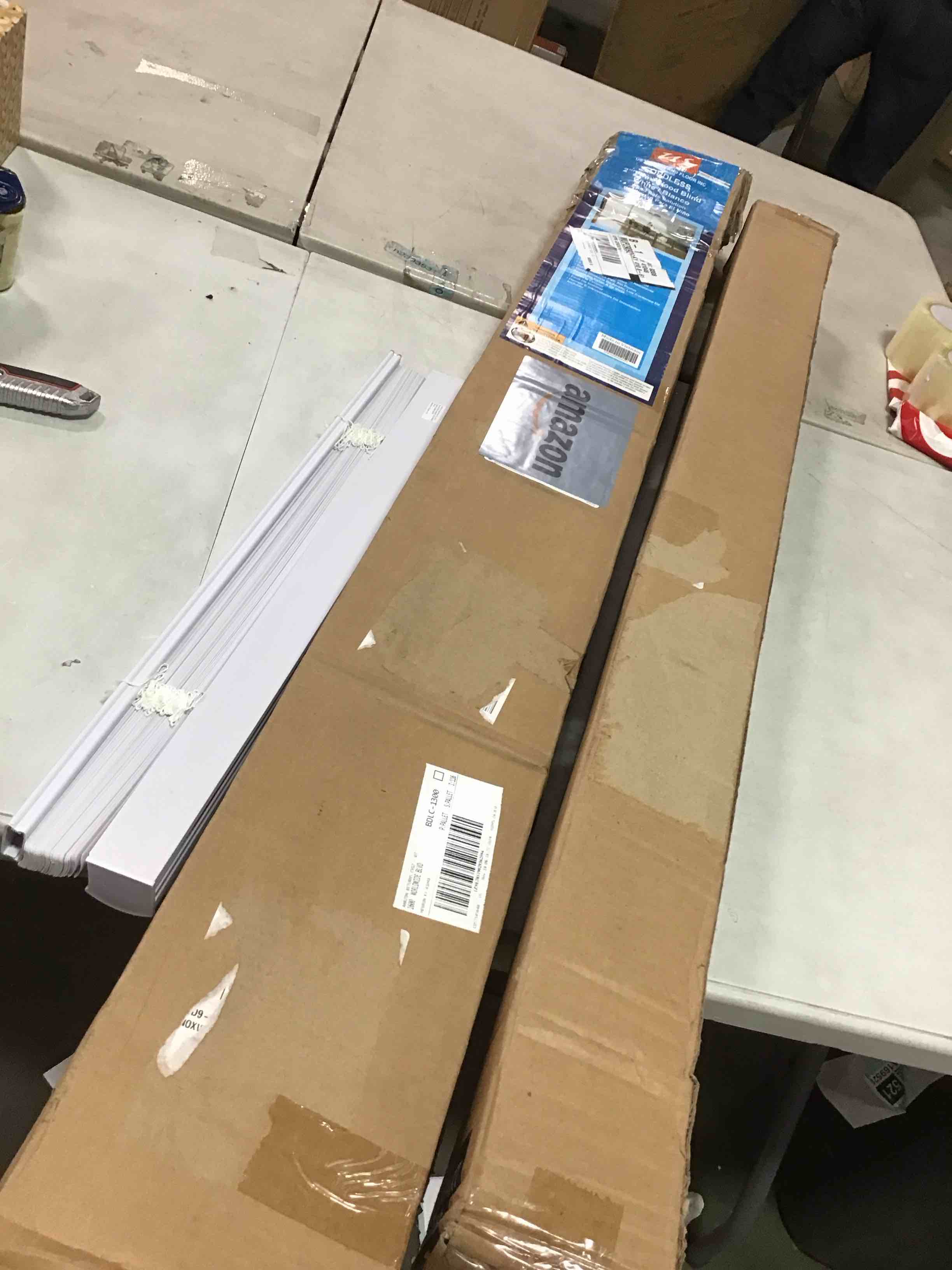 https://s3.amazonaws.com/lotting-images-prod/bidfta/TEA1695227_1734618703255.jpeg
