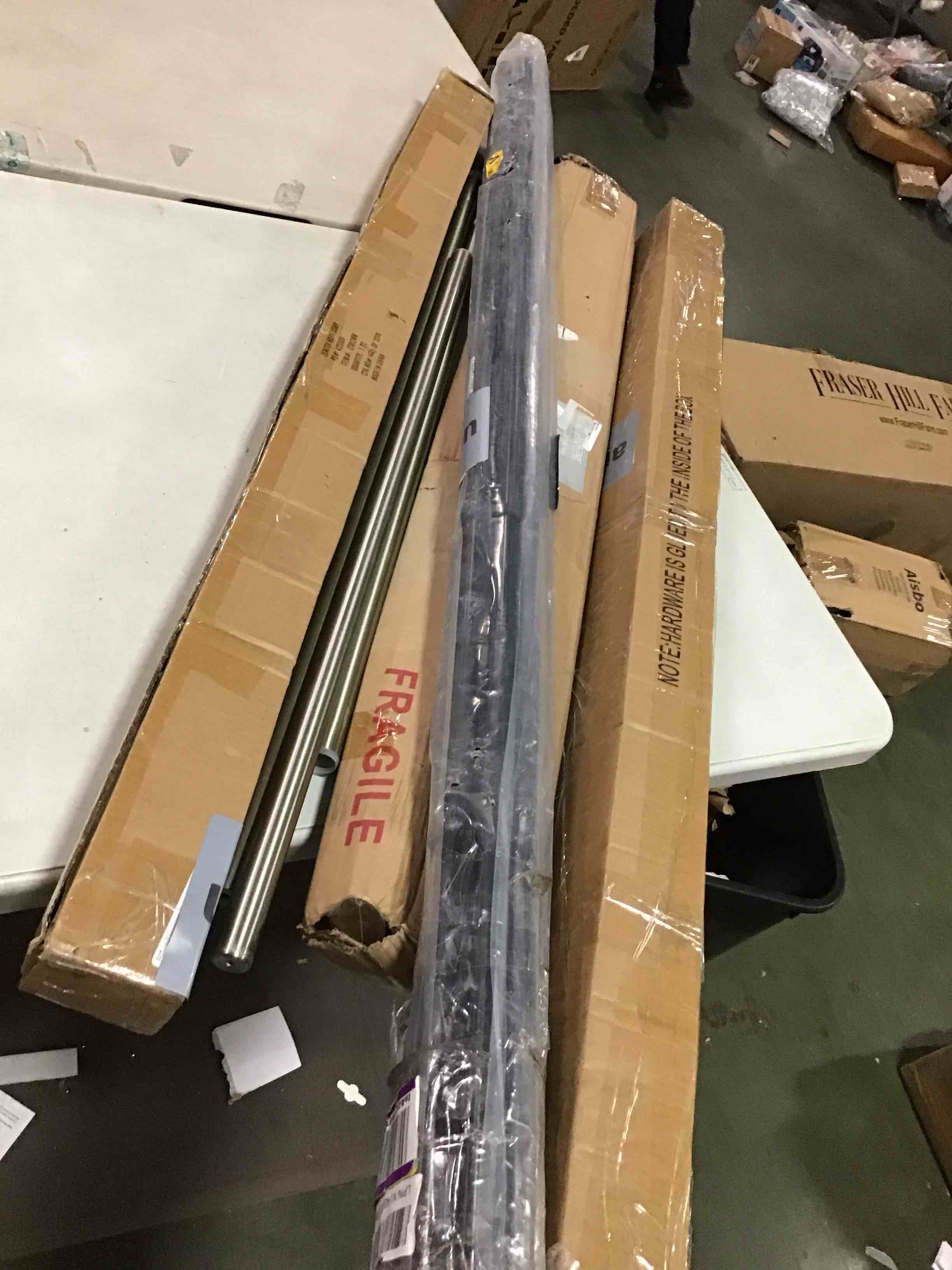 https://s3.amazonaws.com/lotting-images-prod/bidfta/TEA1695235_1734619519679.jpeg
