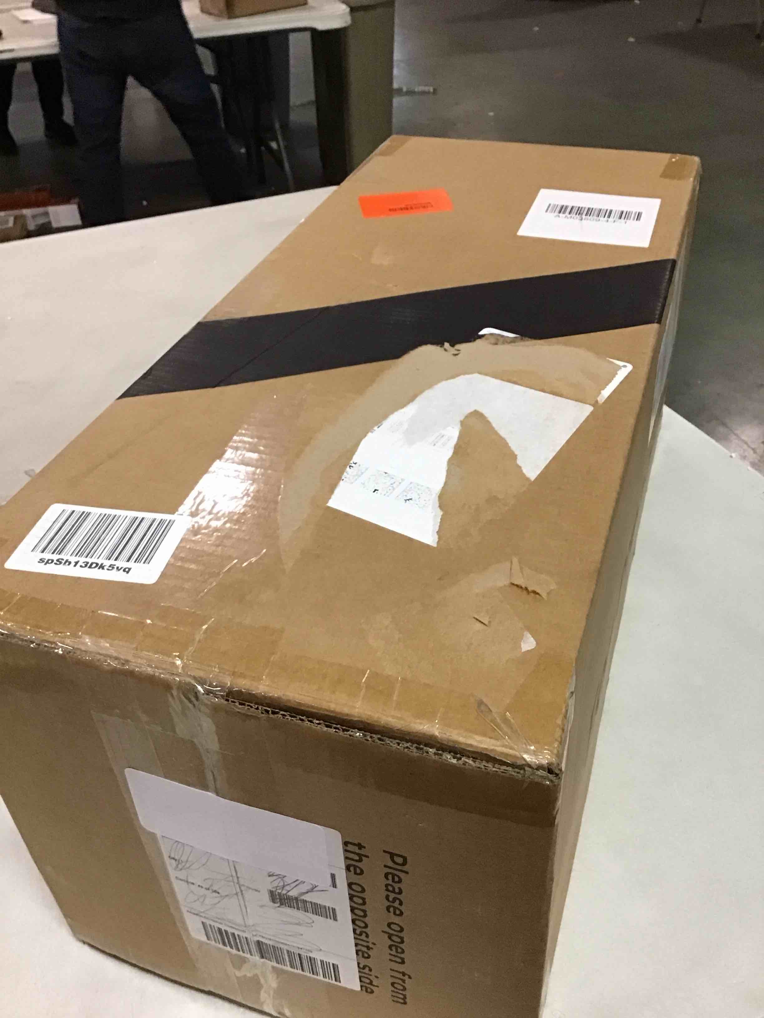 https://s3.amazonaws.com/lotting-images-prod/bidfta/TEA1695256_1734623280298.jpeg