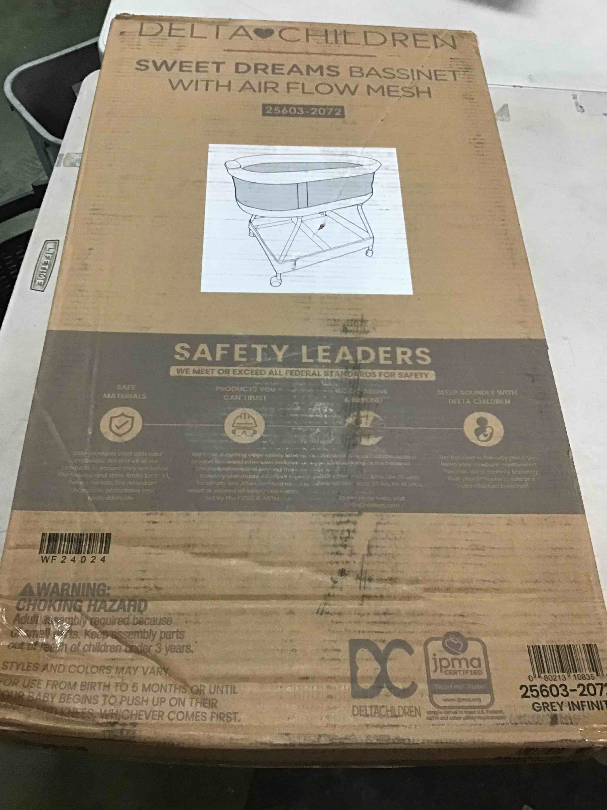 https://s3.amazonaws.com/lotting-images-prod/bidfta/TEA1695724_1735582662979.jpeg