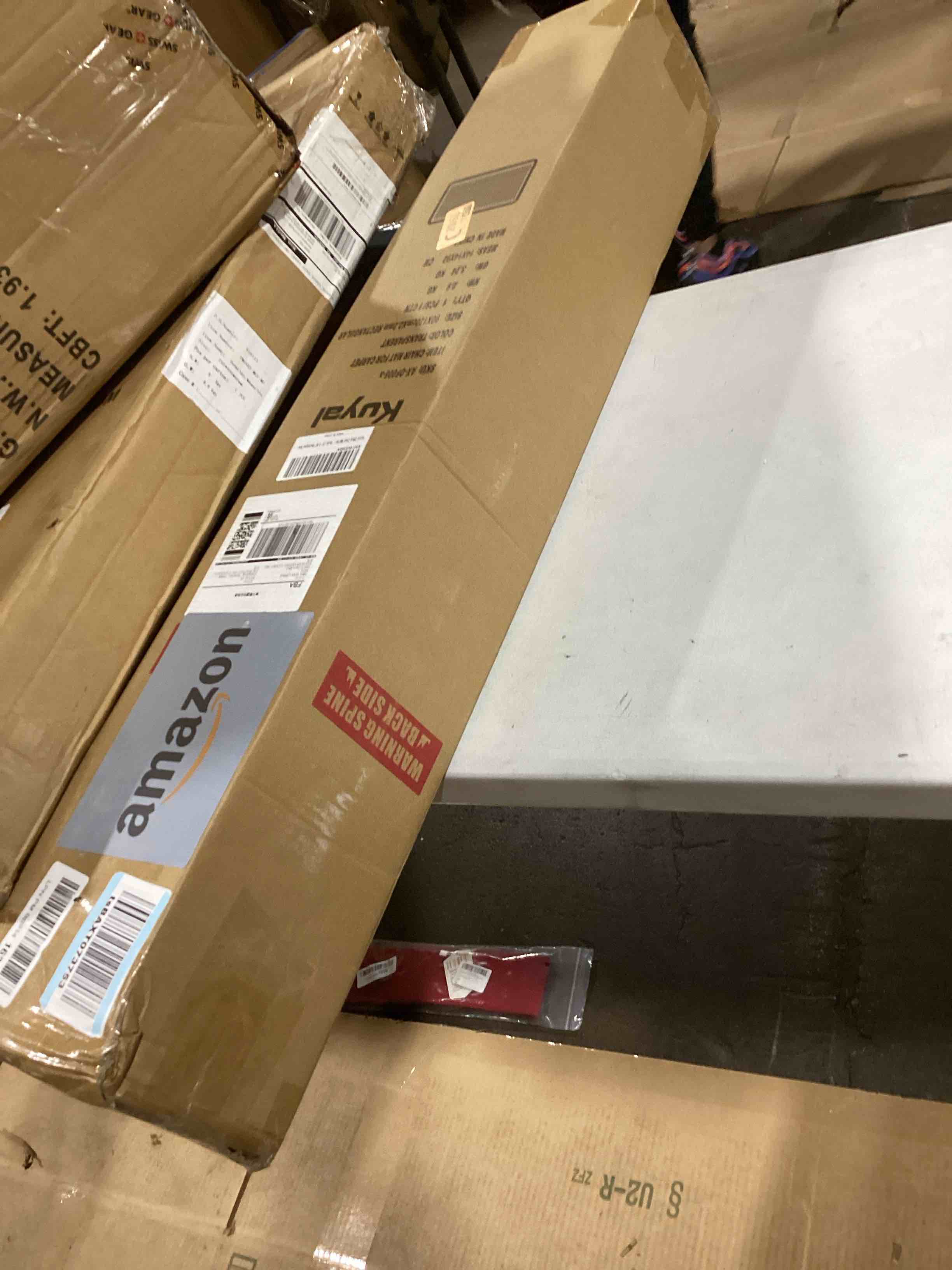 https://s3.amazonaws.com/lotting-images-prod/bidfta/TEA1696979_1732033934091.jpeg