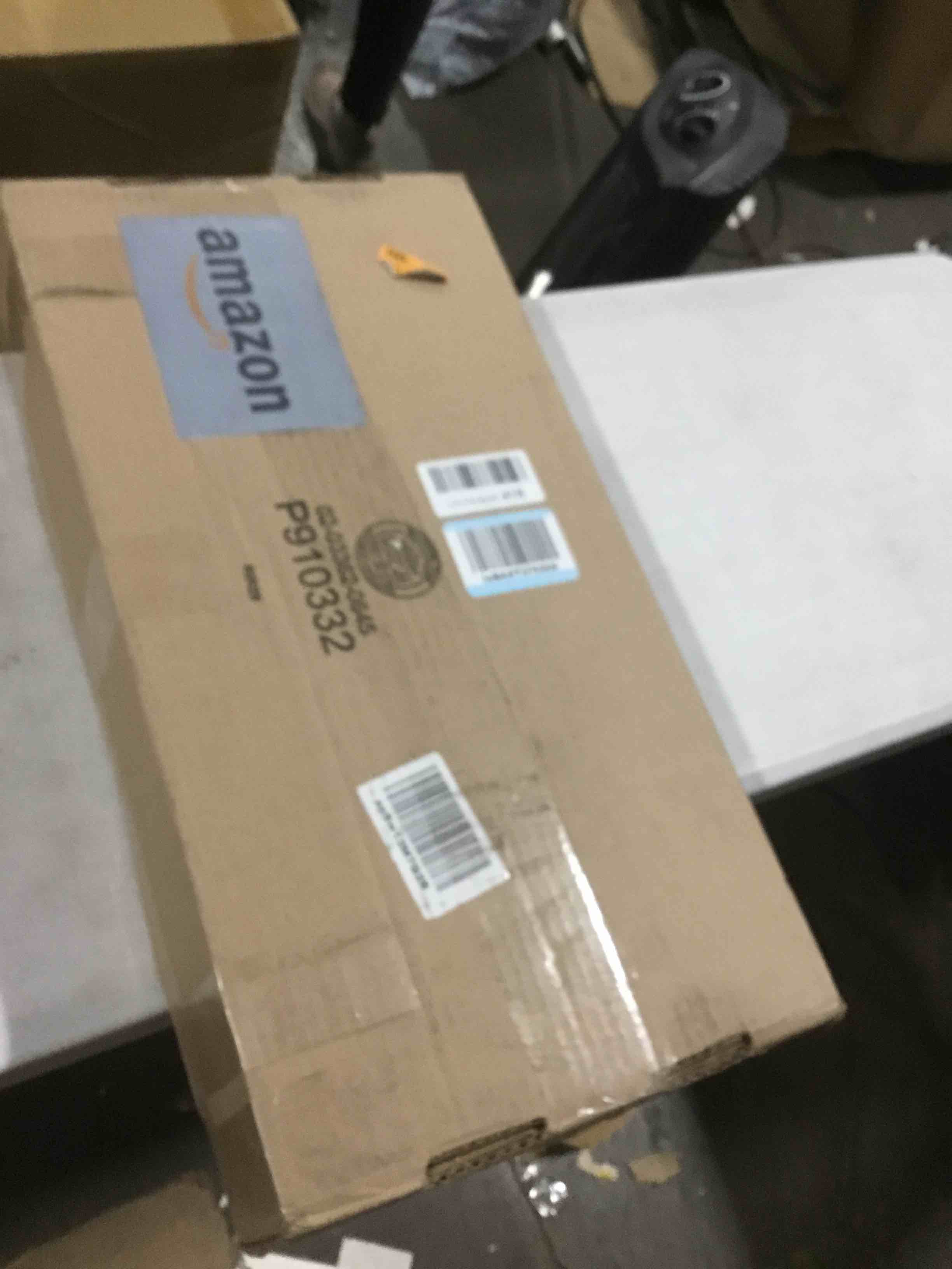 https://s3.amazonaws.com/lotting-images-prod/bidfta/TEA1700404_1731602091319.jpeg