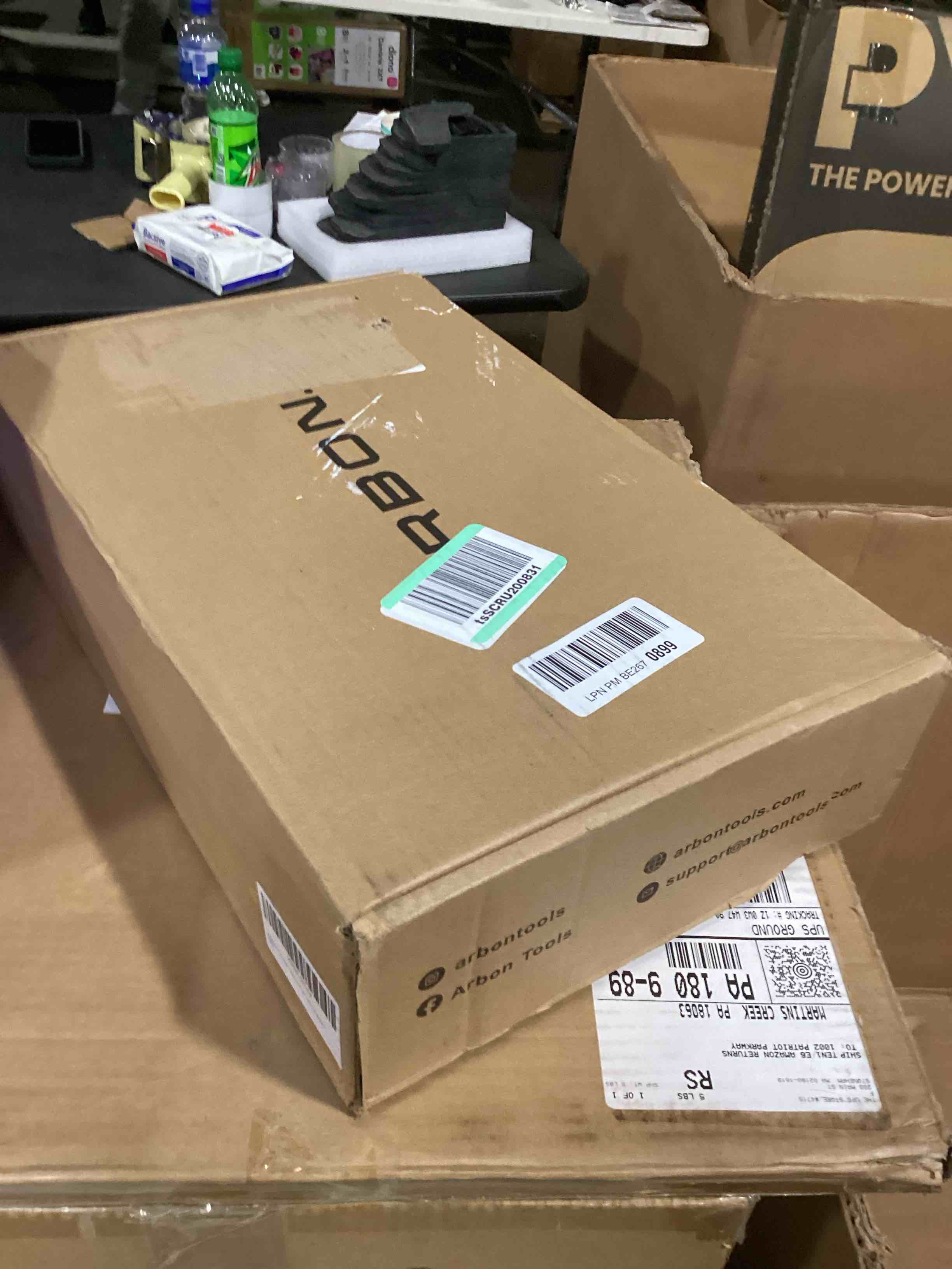 https://s3.amazonaws.com/lotting-images-prod/bidfta/TEA1701346_1732557314040.jpeg