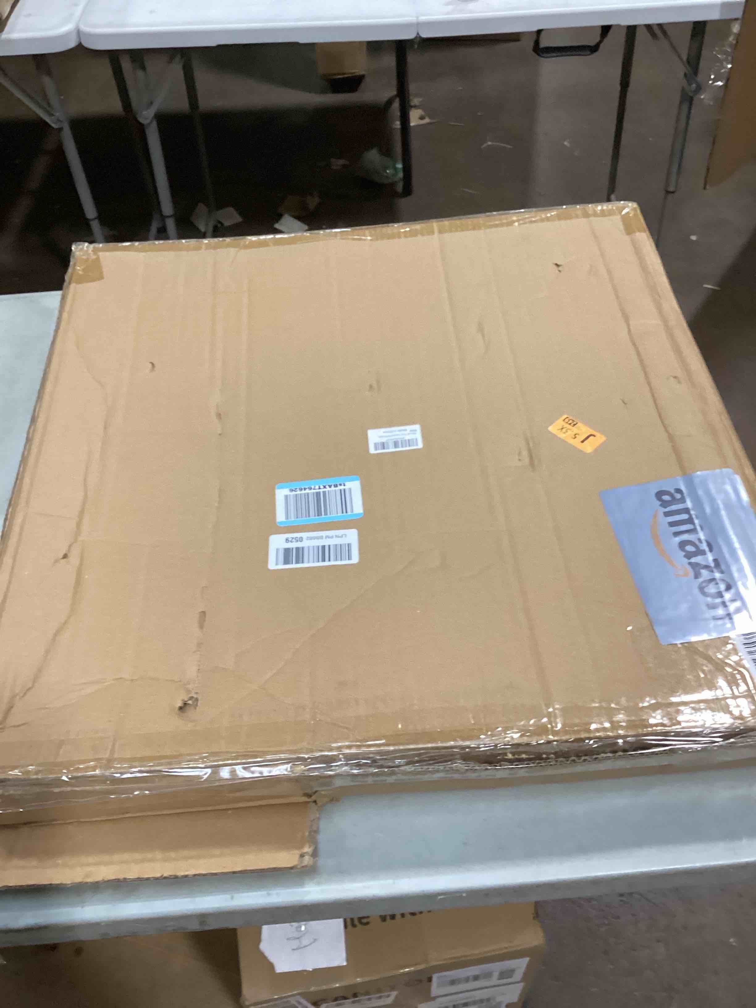https://s3.amazonaws.com/lotting-images-prod/bidfta/TEA1702796_1732033916000.jpeg