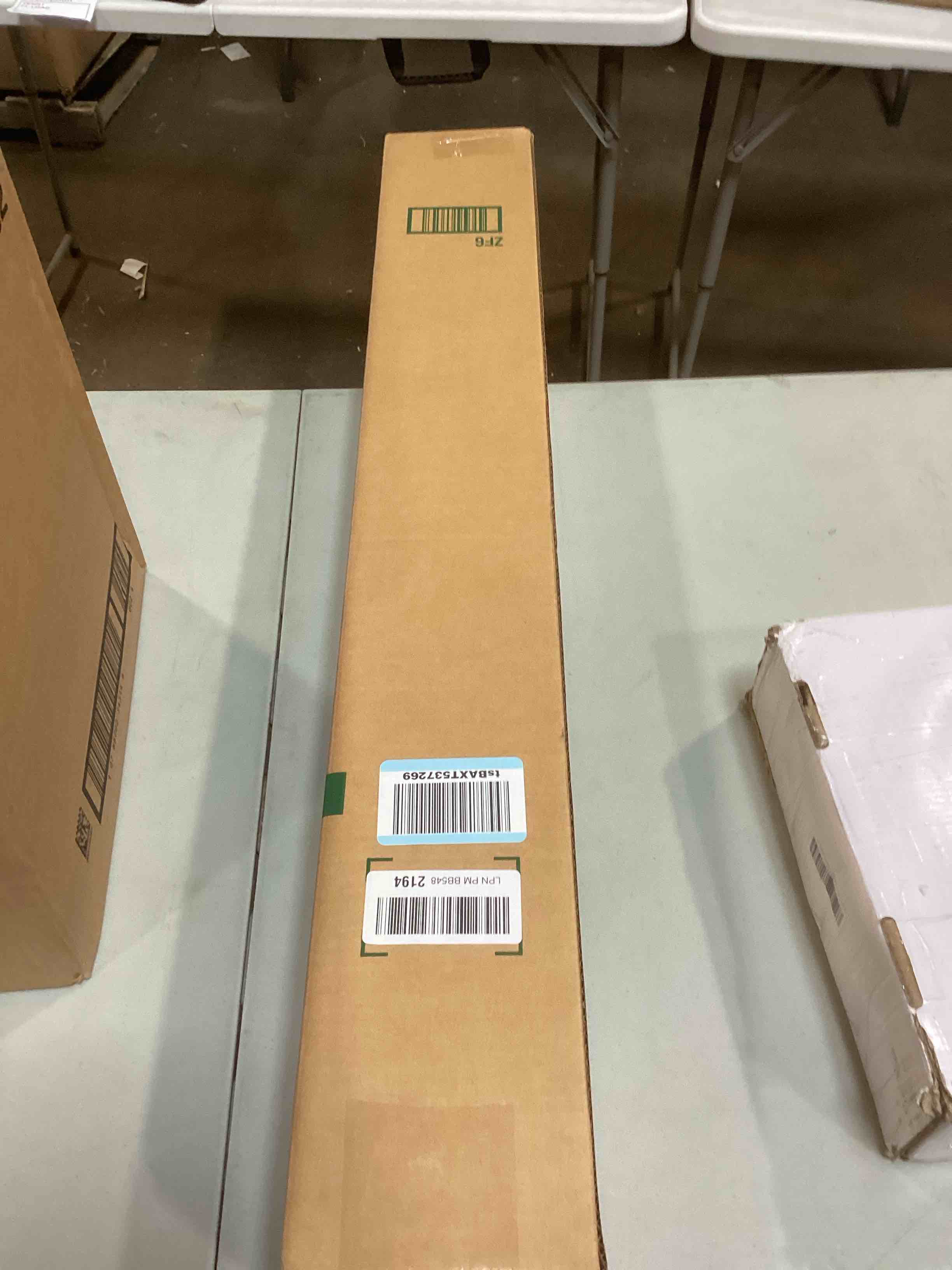 https://s3.amazonaws.com/lotting-images-prod/bidfta/TEA1703553_1732641211302.jpeg