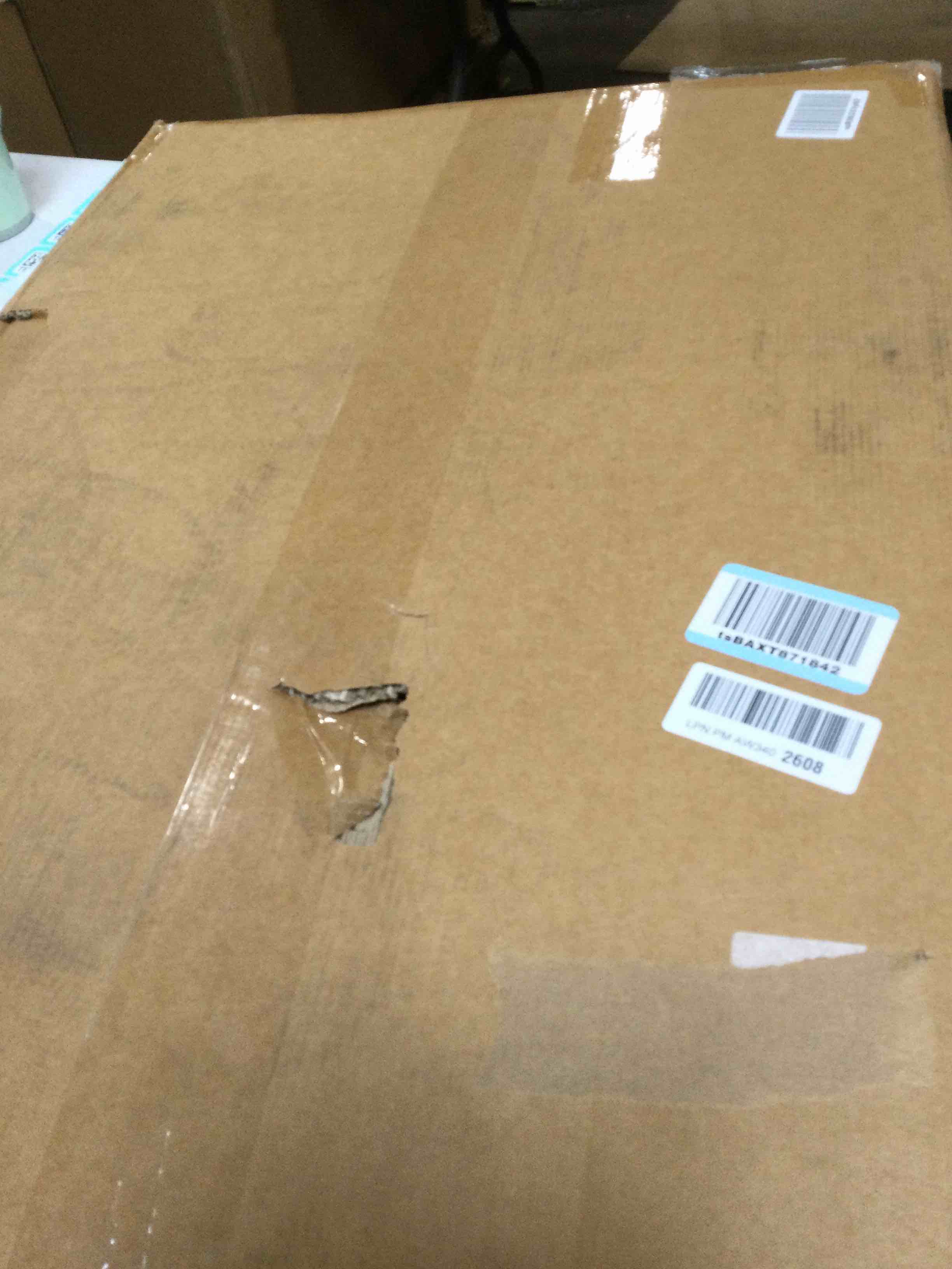 https://s3.amazonaws.com/lotting-images-prod/bidfta/TEA1703961_1733154078801.jpeg