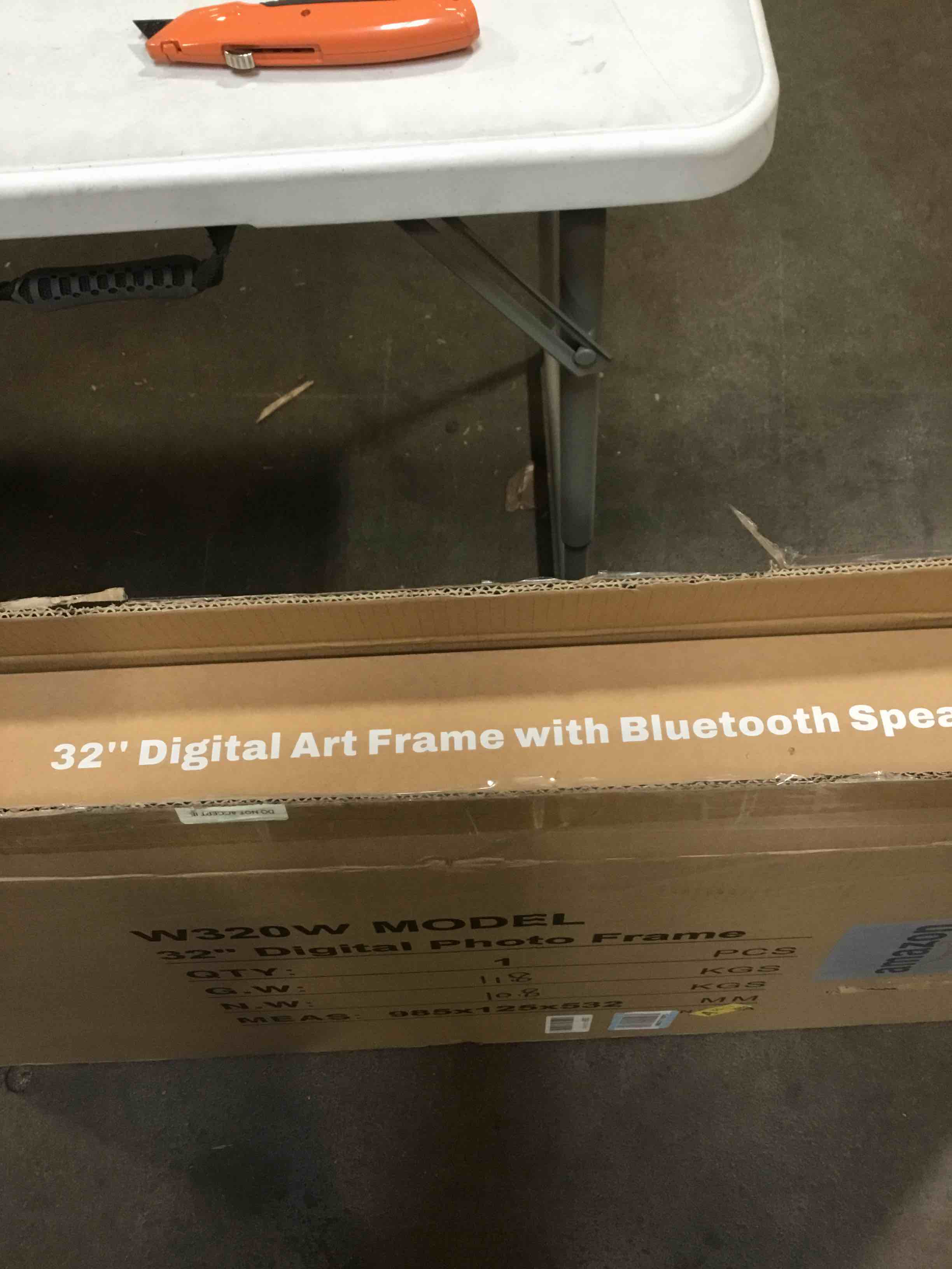 https://s3.amazonaws.com/lotting-images-prod/bidfta/TEA1704704_1733512575541.jpeg