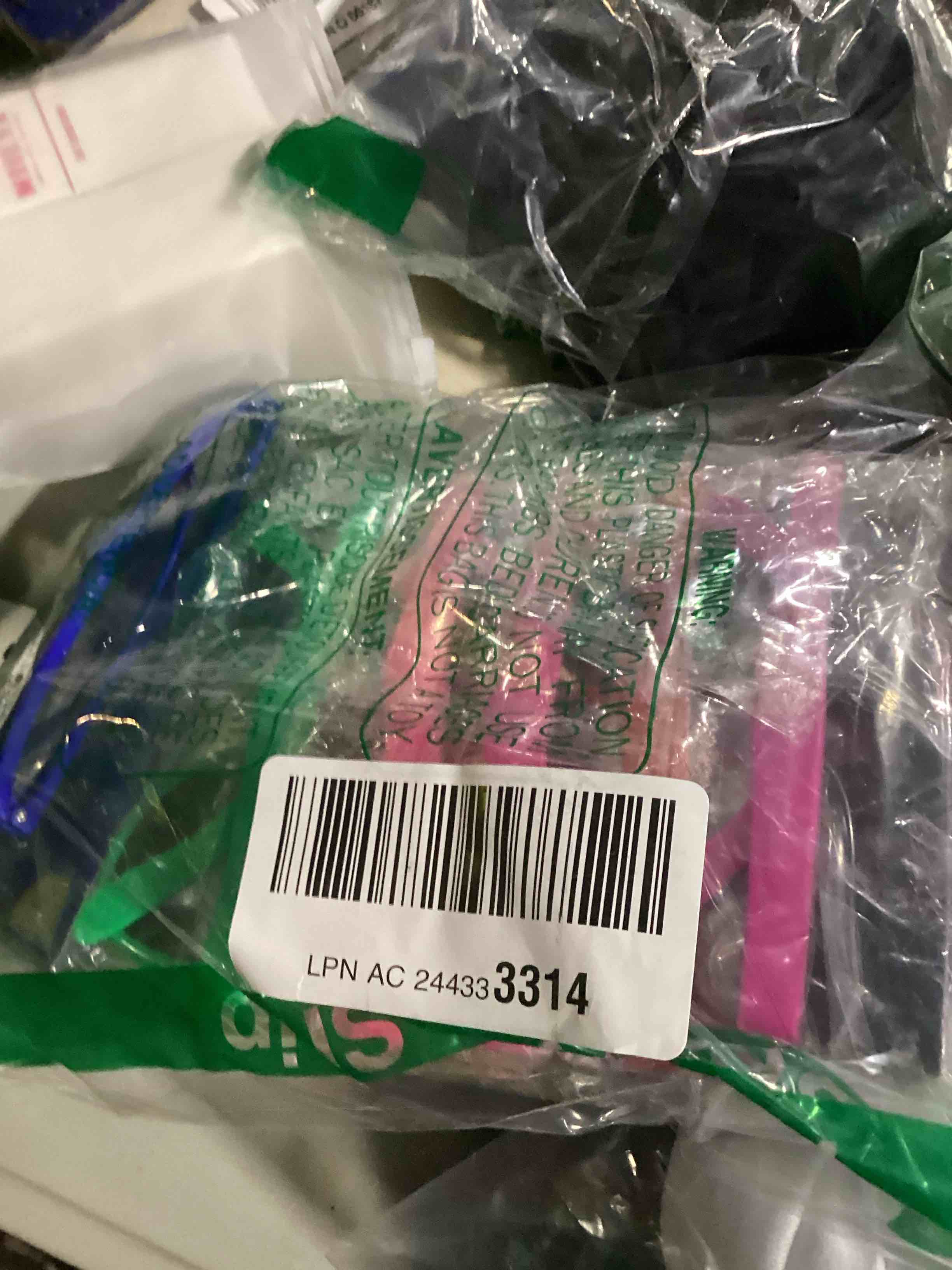 https://s3.amazonaws.com/lotting-images-prod/bidfta/TEA1706270_1731695297066.jpeg