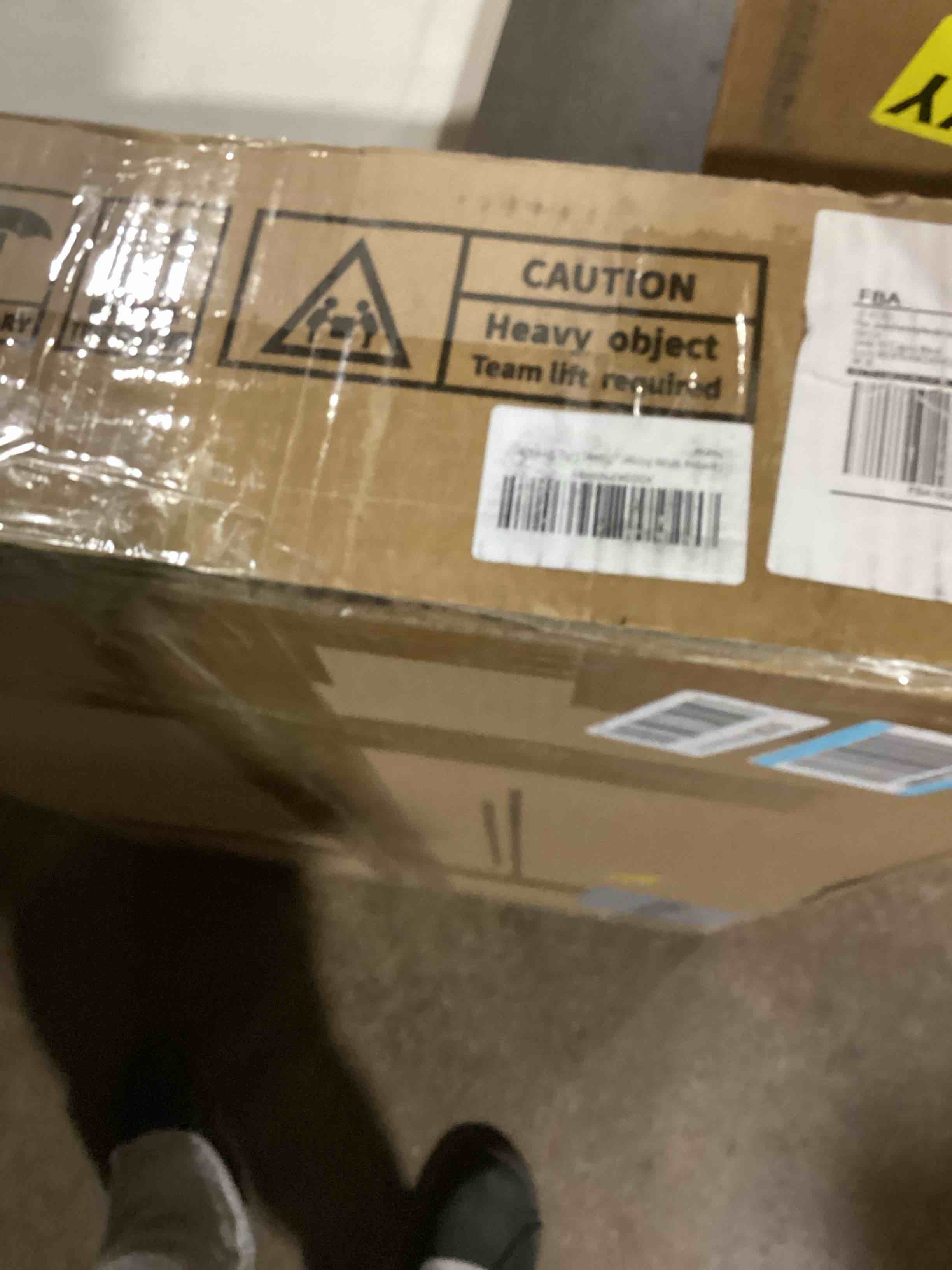 https://s3.amazonaws.com/lotting-images-prod/bidfta/TEA1707098_1732552235000.jpeg