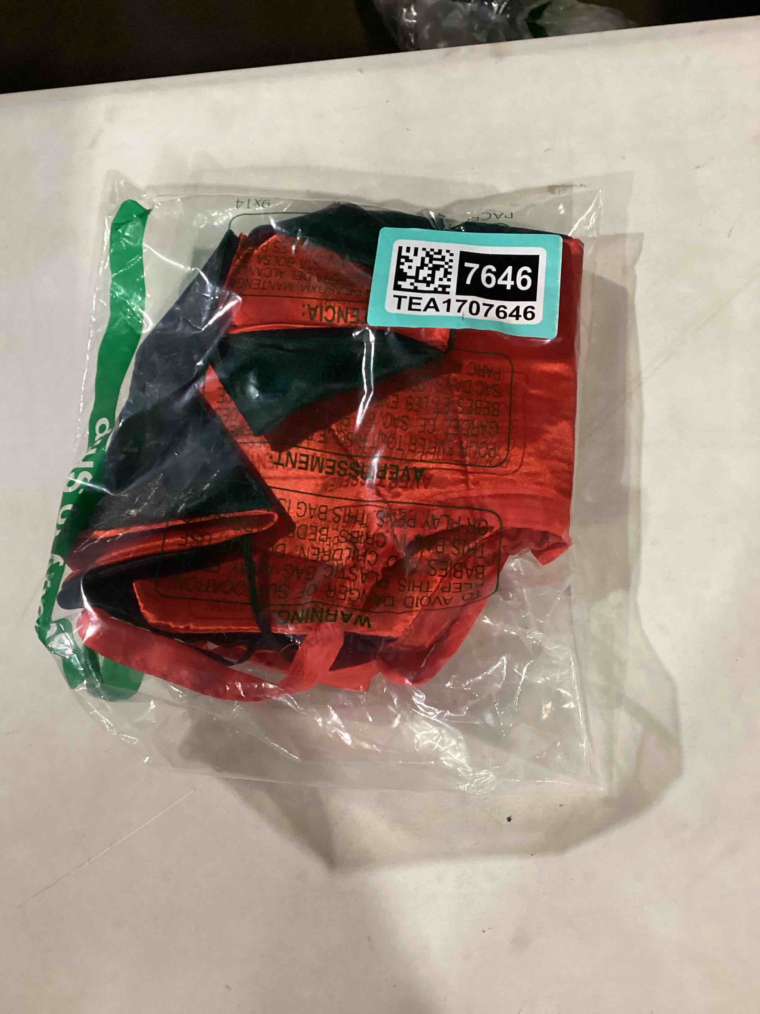https://s3.amazonaws.com/lotting-images-prod/bidfta/TEA1707646_1733161792352.jpeg
