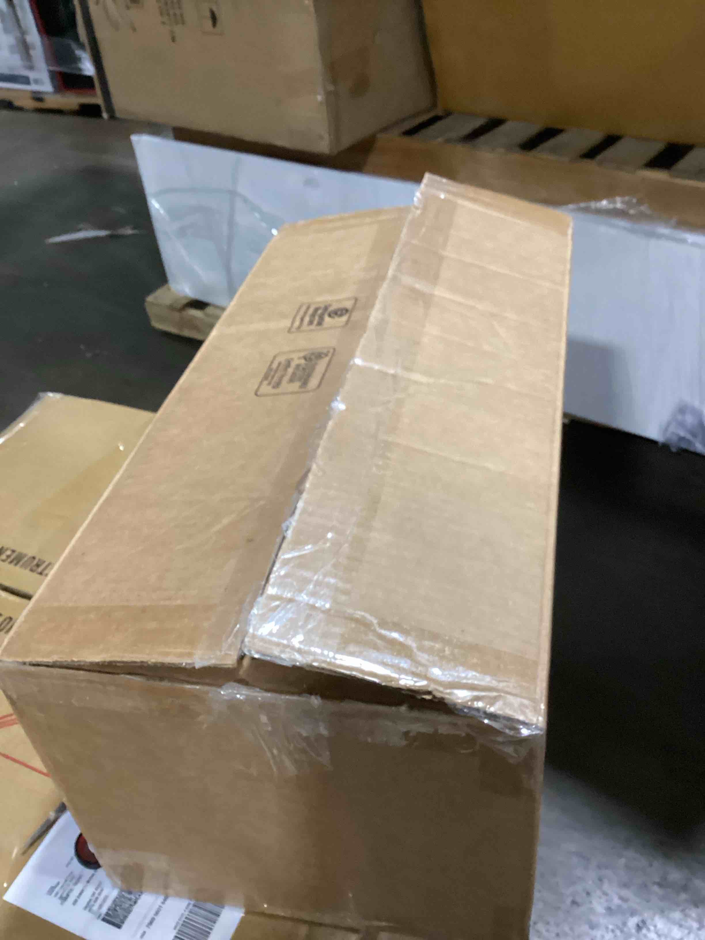 https://s3.amazonaws.com/lotting-images-prod/bidfta/TEA1708190_1732043262565.jpeg