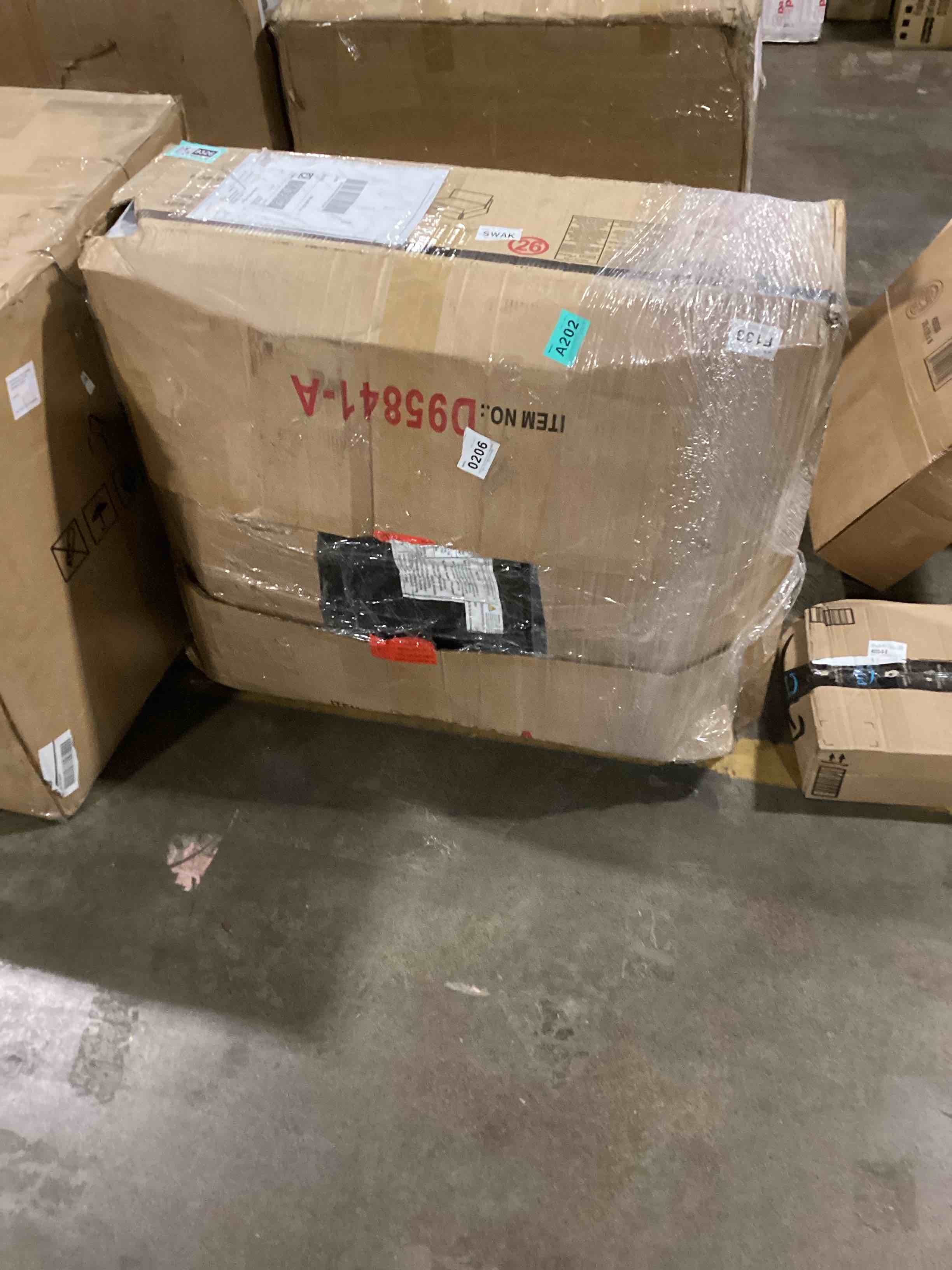 https://s3.amazonaws.com/lotting-images-prod/bidfta/TEA1709326_1735917081856.jpeg