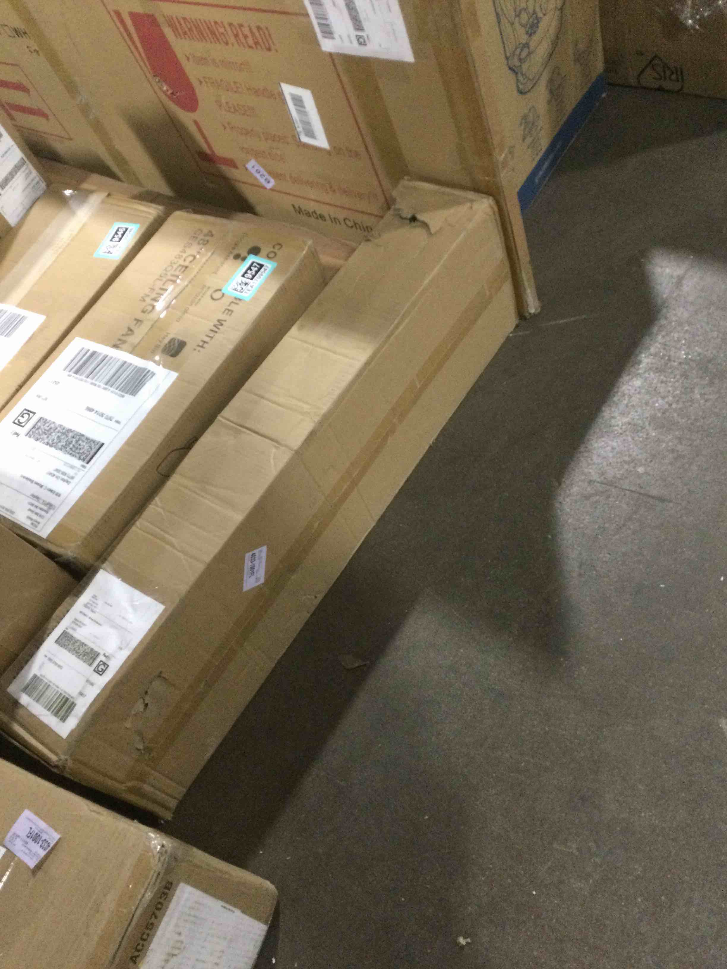 https://s3.amazonaws.com/lotting-images-prod/bidfta/TEA1709549_1736786378496.jpeg