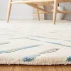 Charters Towers Abstract Handmade Tufted Wool Area Rug