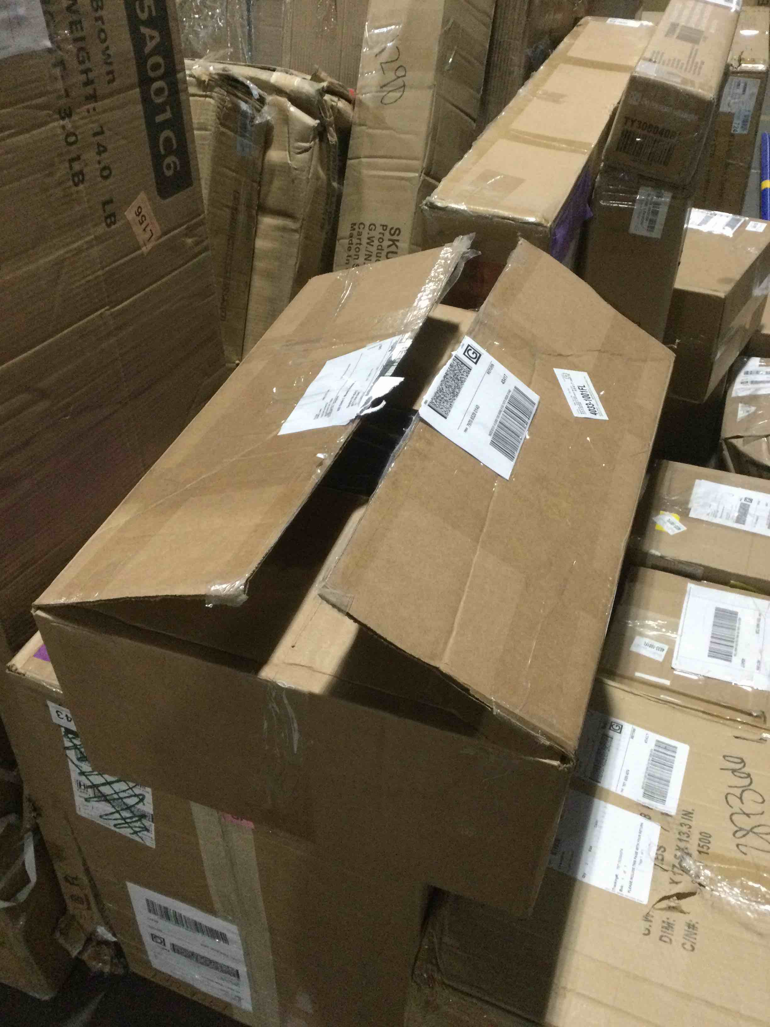 https://s3.amazonaws.com/lotting-images-prod/bidfta/TEA1709713_1736882634606.jpeg