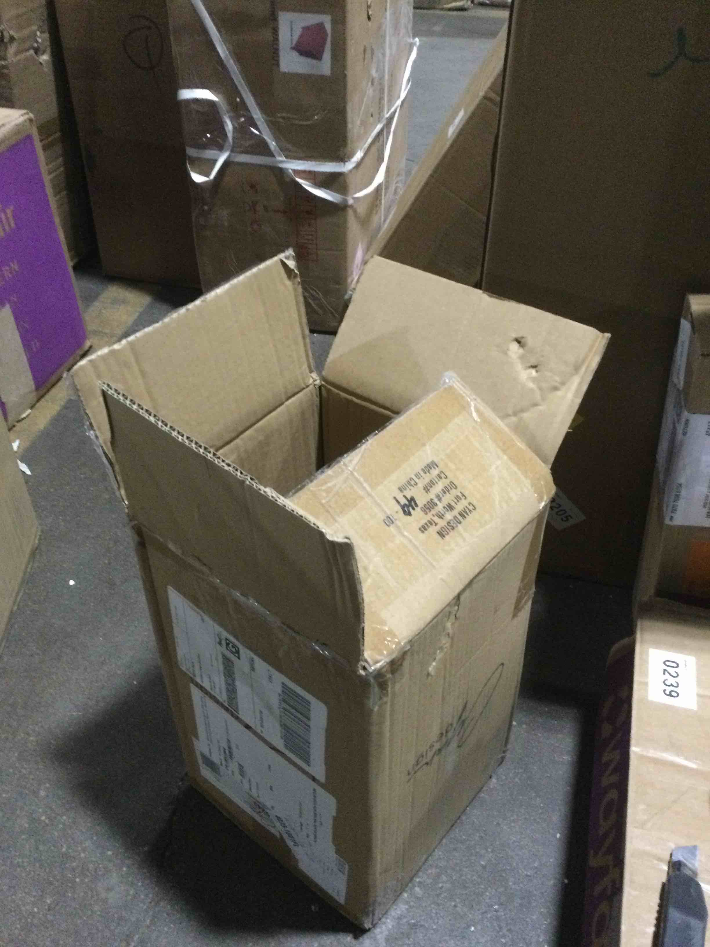 https://s3.amazonaws.com/lotting-images-prod/bidfta/TEA1709719_1736883233580.jpeg