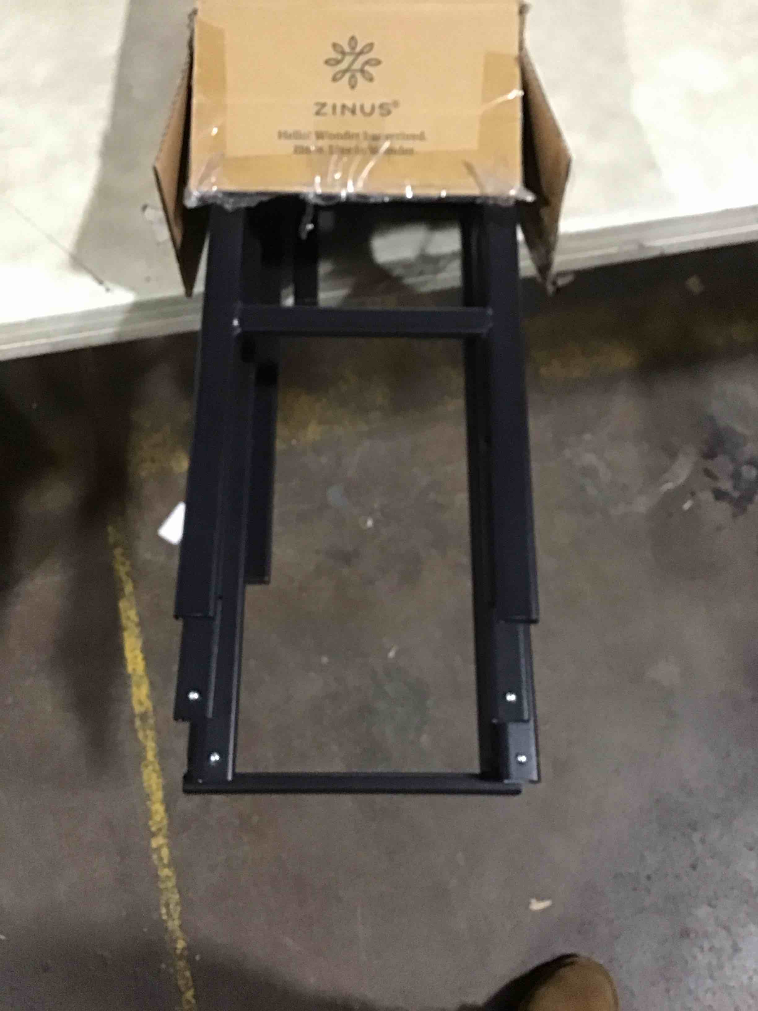 https://s3.amazonaws.com/lotting-images-prod/bidfta/TEA1710020_1737980783846.jpeg