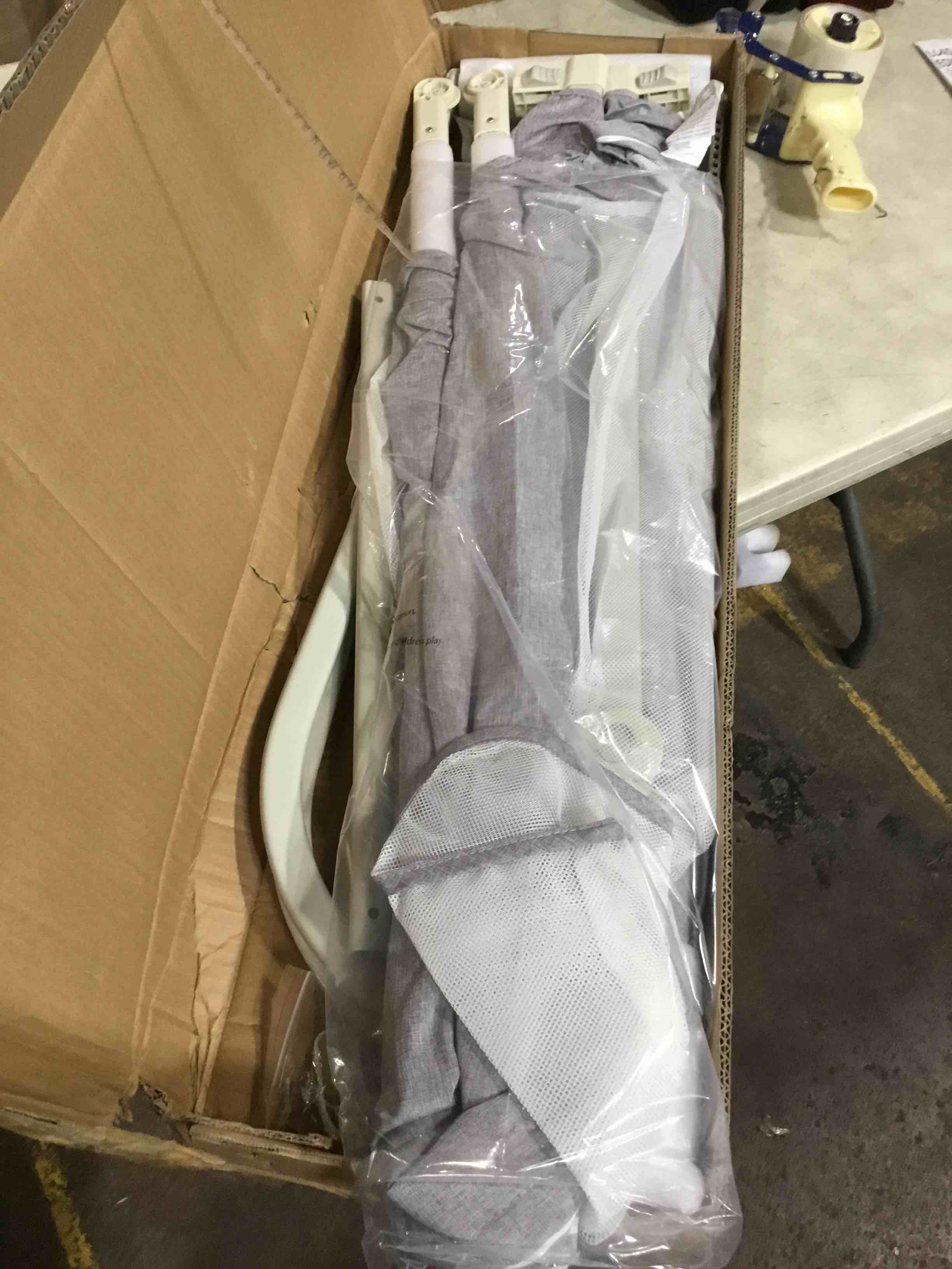 https://s3.amazonaws.com/lotting-images-prod/bidfta/TEA1710507_1738006873864.jpeg