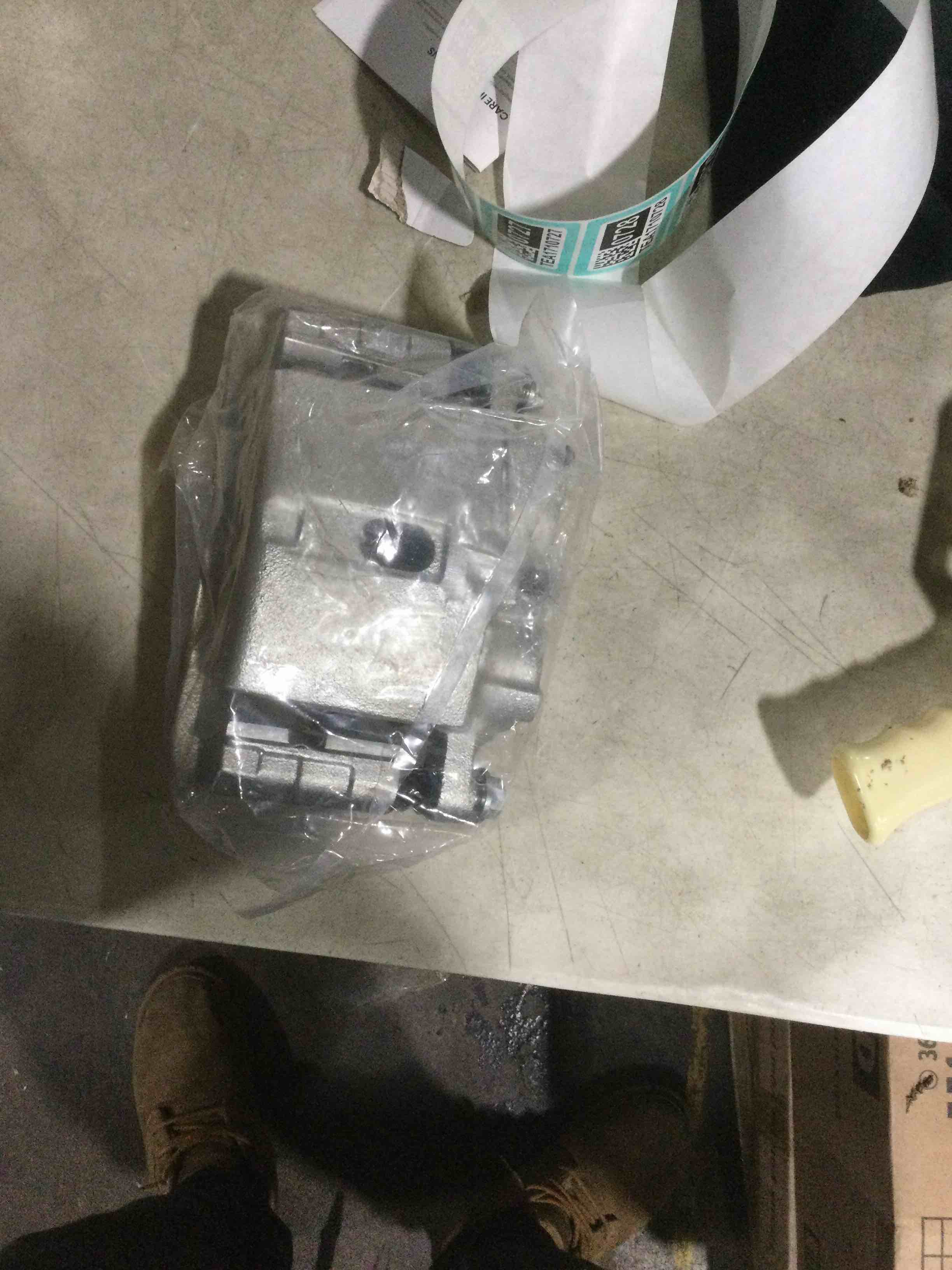 https://s3.amazonaws.com/lotting-images-prod/bidfta/TEA1710719_1738180691699.jpeg