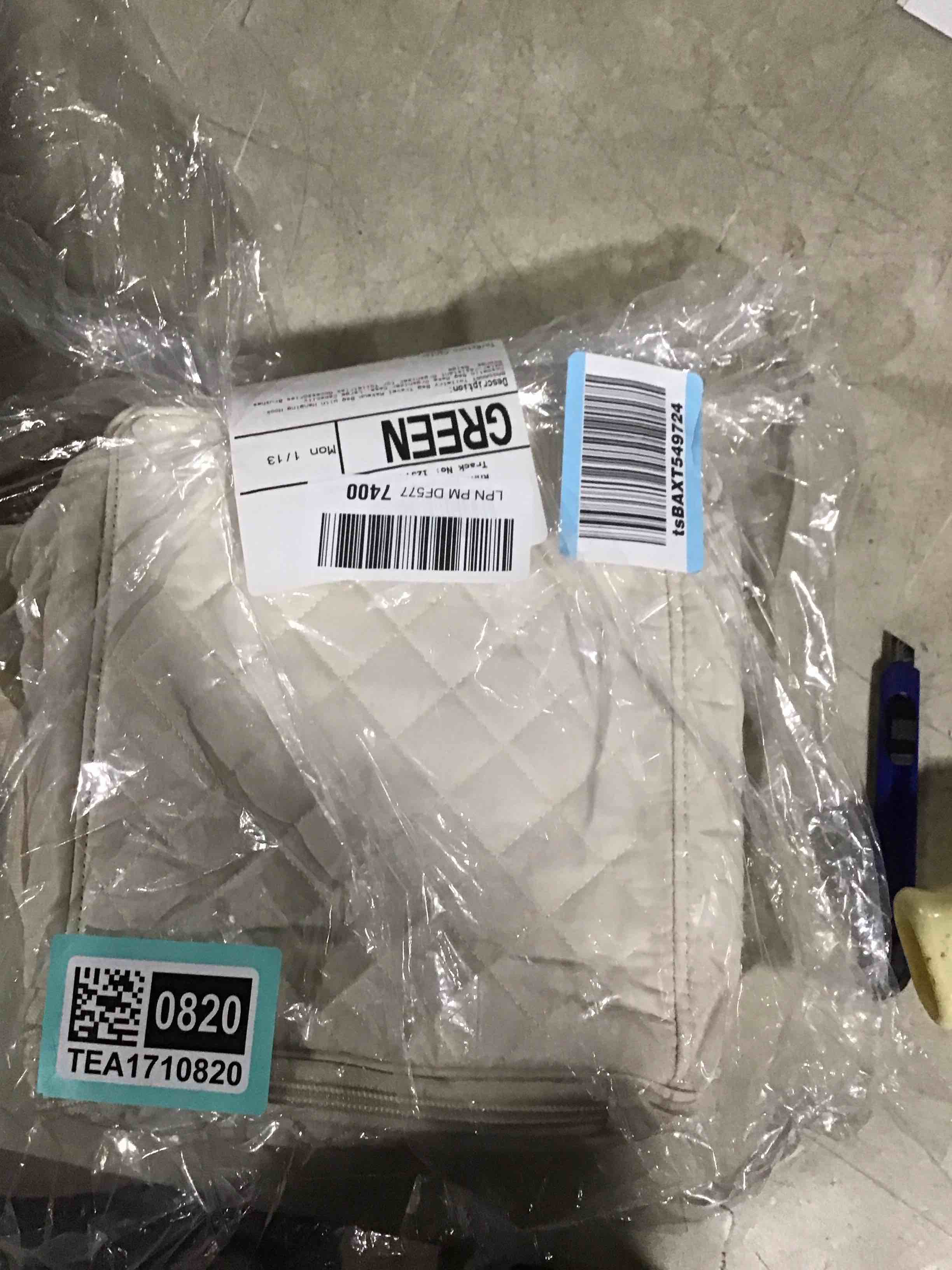 https://s3.amazonaws.com/lotting-images-prod/bidfta/TEA1710820_1738245223236.jpeg