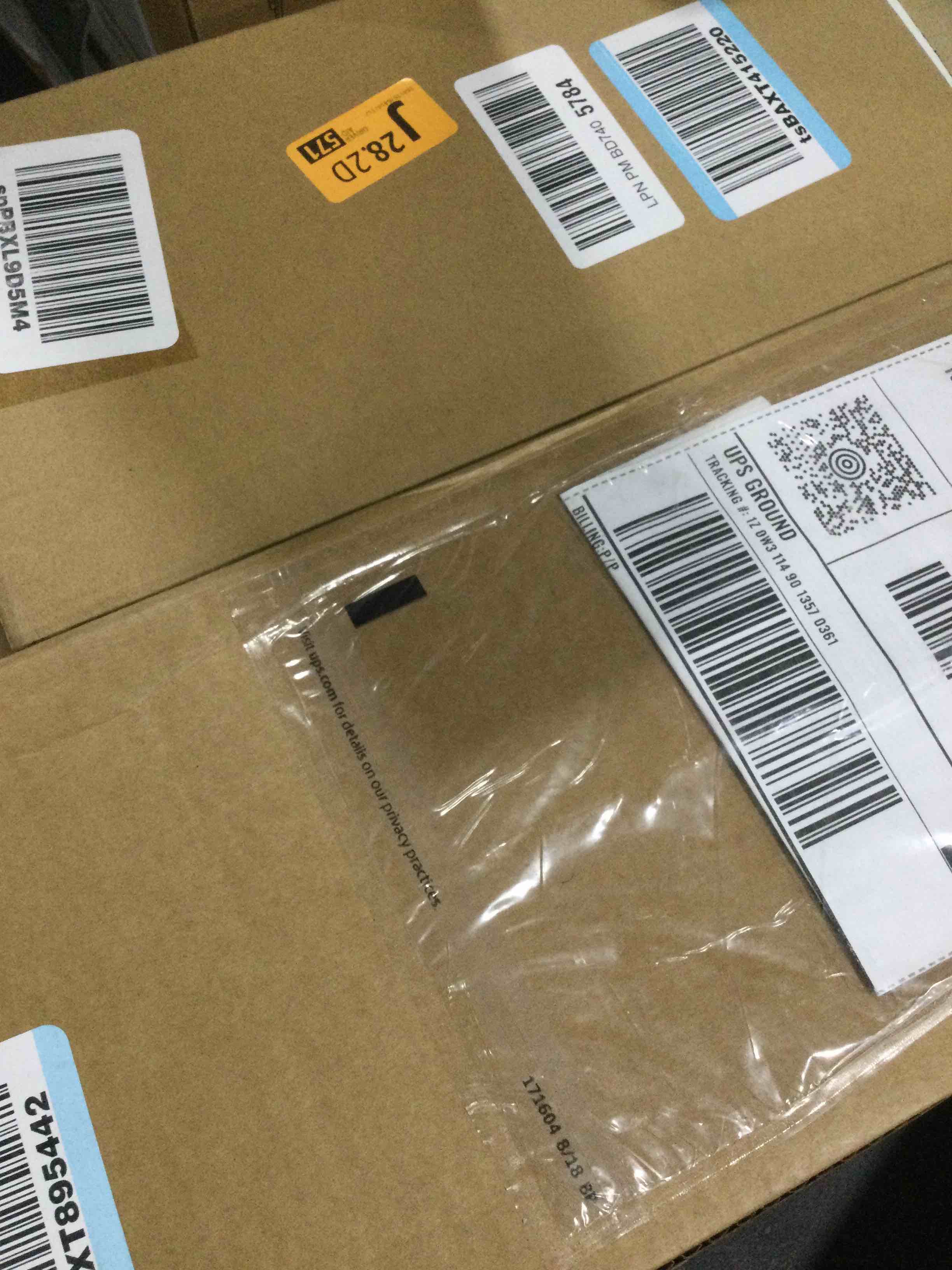 https://s3.amazonaws.com/lotting-images-prod/bidfta/TEA1711423_1732910994287.jpeg