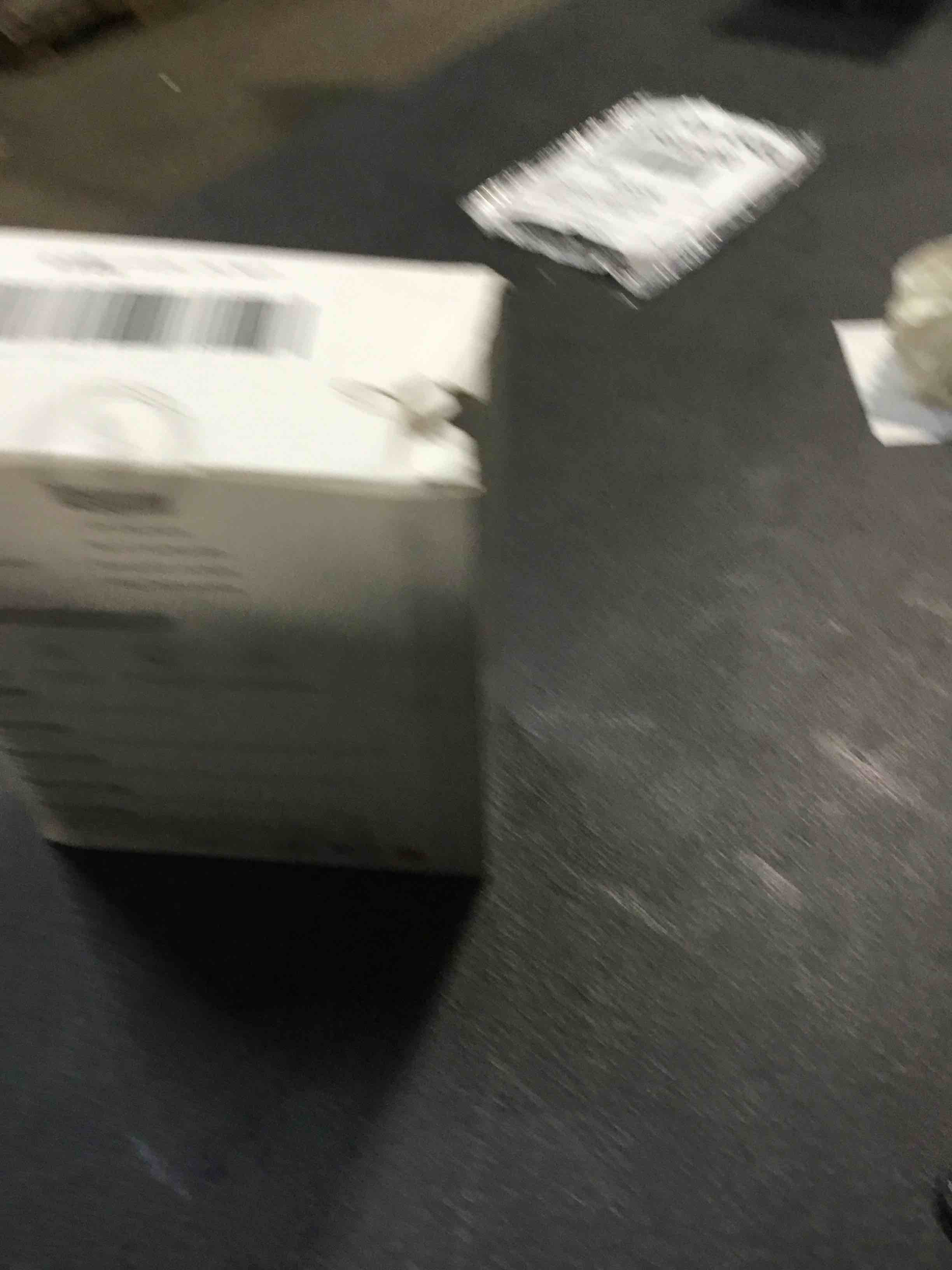 https://s3.amazonaws.com/lotting-images-prod/bidfta/TEA1712149_1733259657476.jpeg