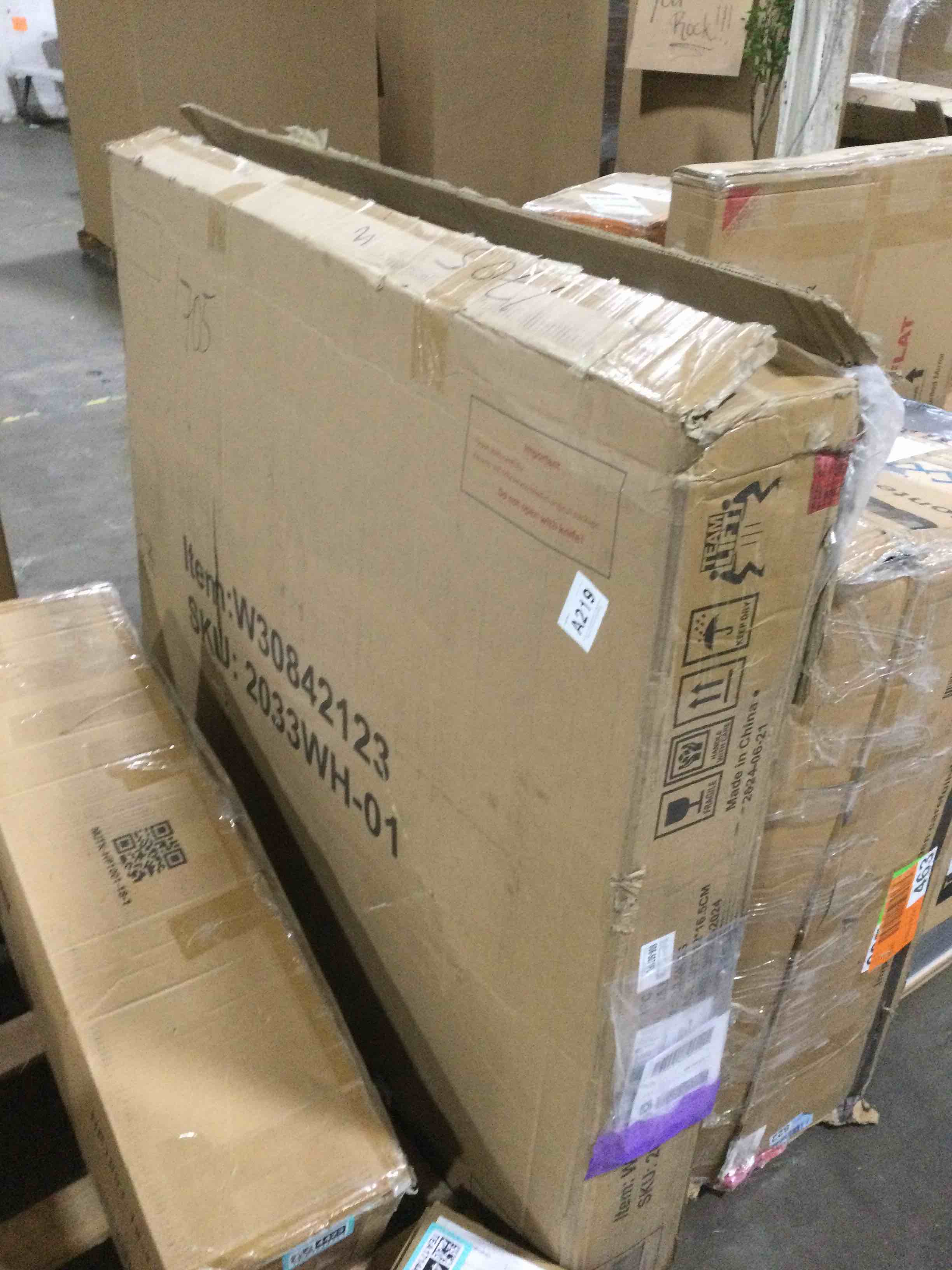 https://s3.amazonaws.com/lotting-images-prod/bidfta/TEA1714417_1736455002435.jpeg