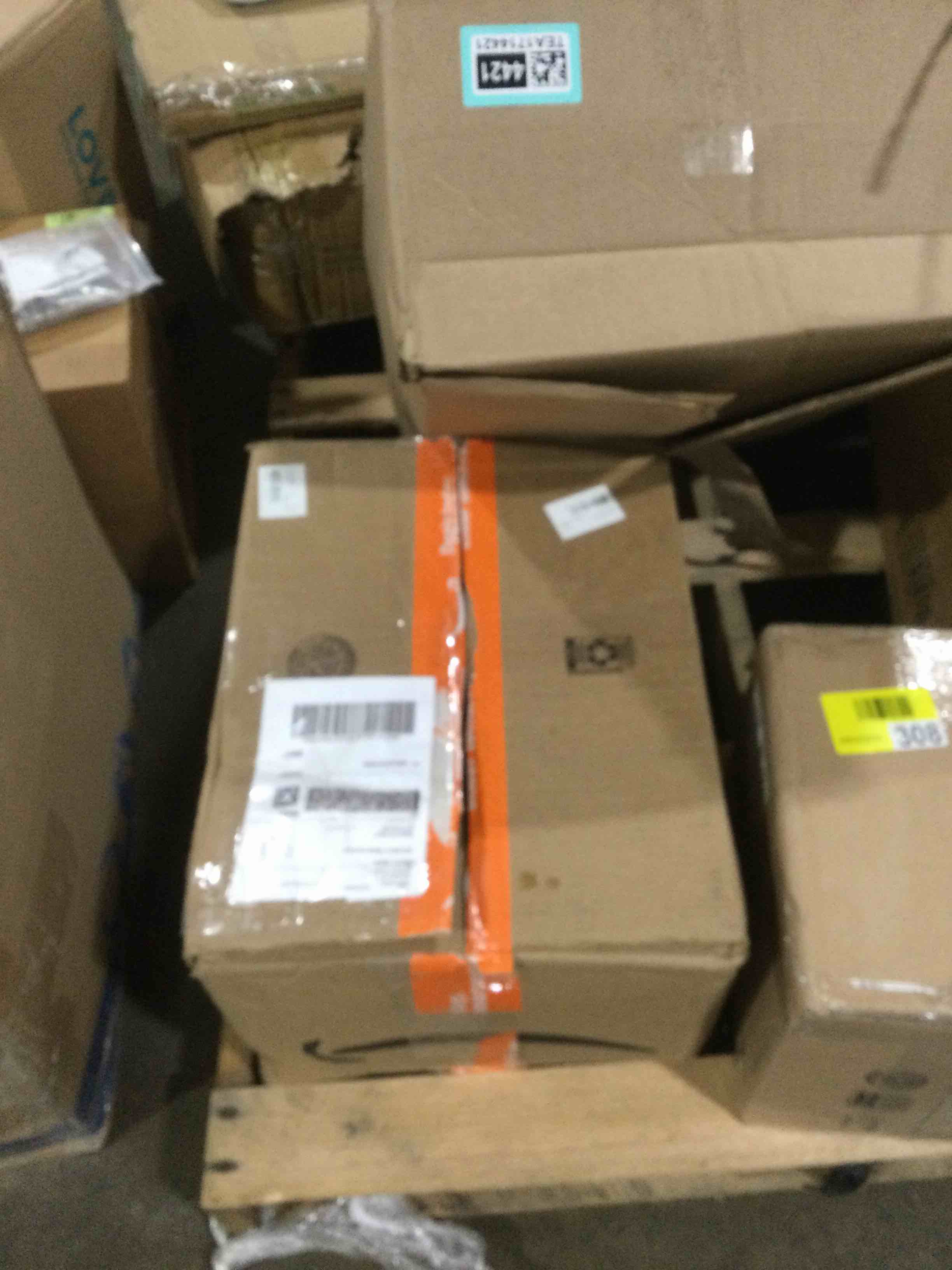 https://s3.amazonaws.com/lotting-images-prod/bidfta/TEA1714420_1736453578063.jpeg