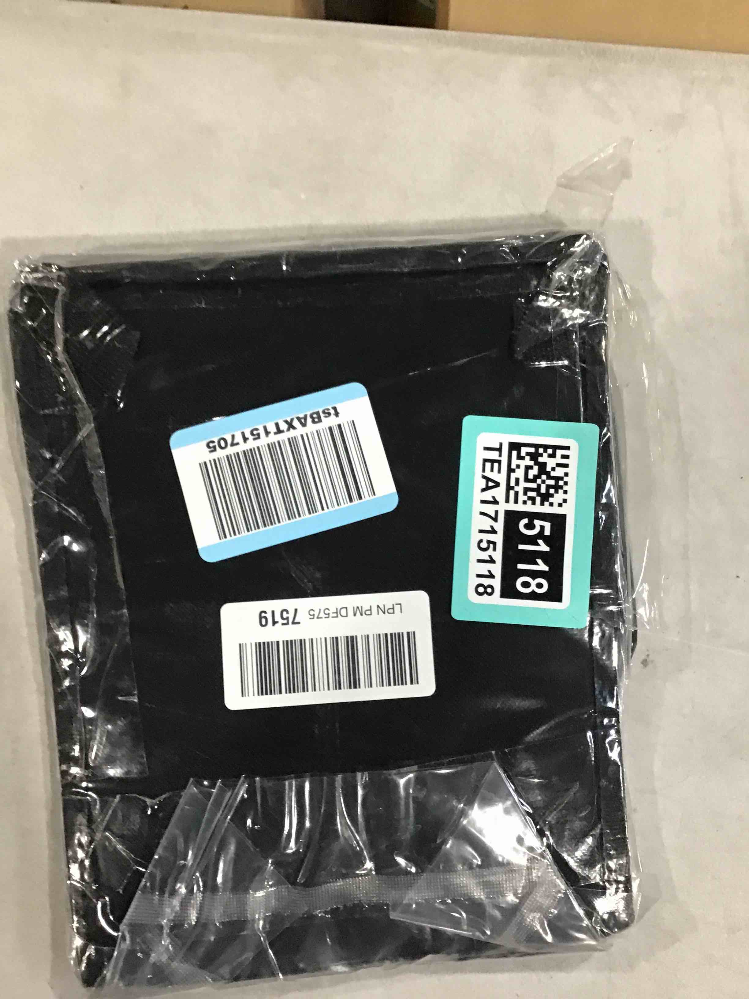 https://s3.amazonaws.com/lotting-images-prod/bidfta/TEA1715118_1736789348472.jpeg