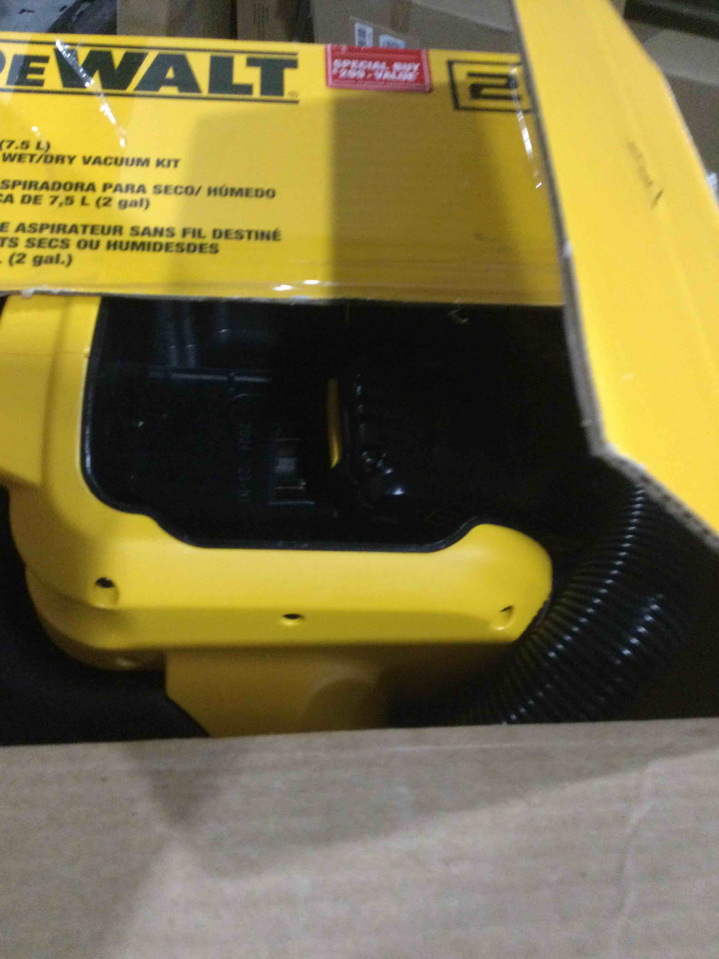 https://s3.amazonaws.com/lotting-images-prod/bidfta/TEA1715416_1736952399174.jpeg