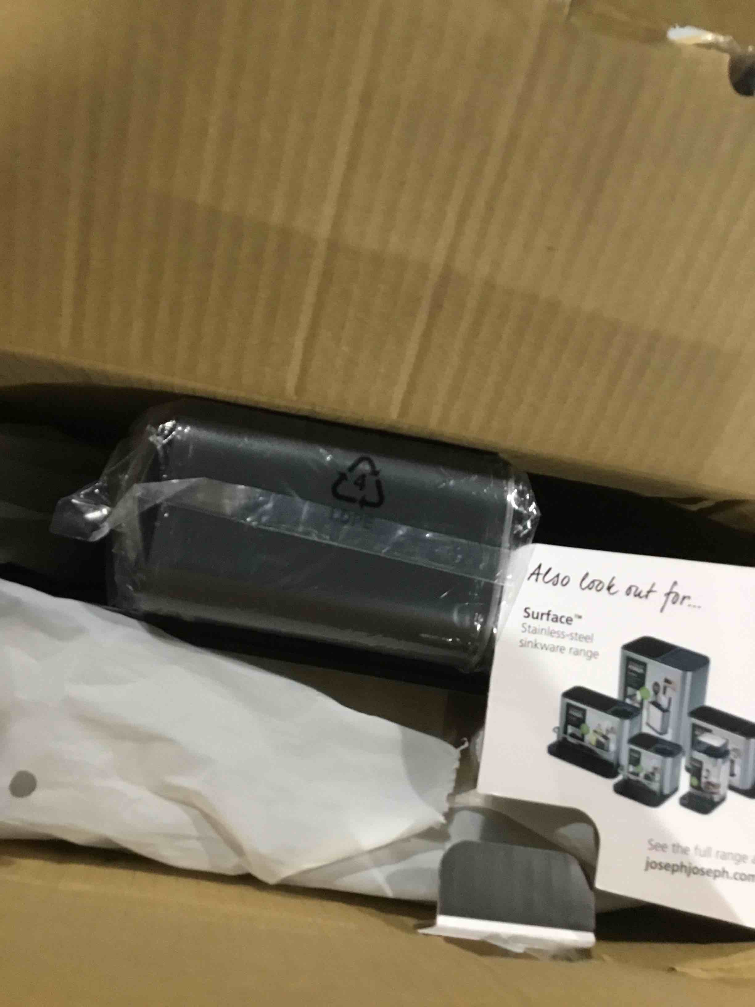 https://s3.amazonaws.com/lotting-images-prod/bidfta/TEA1715690_1737117384560.jpeg