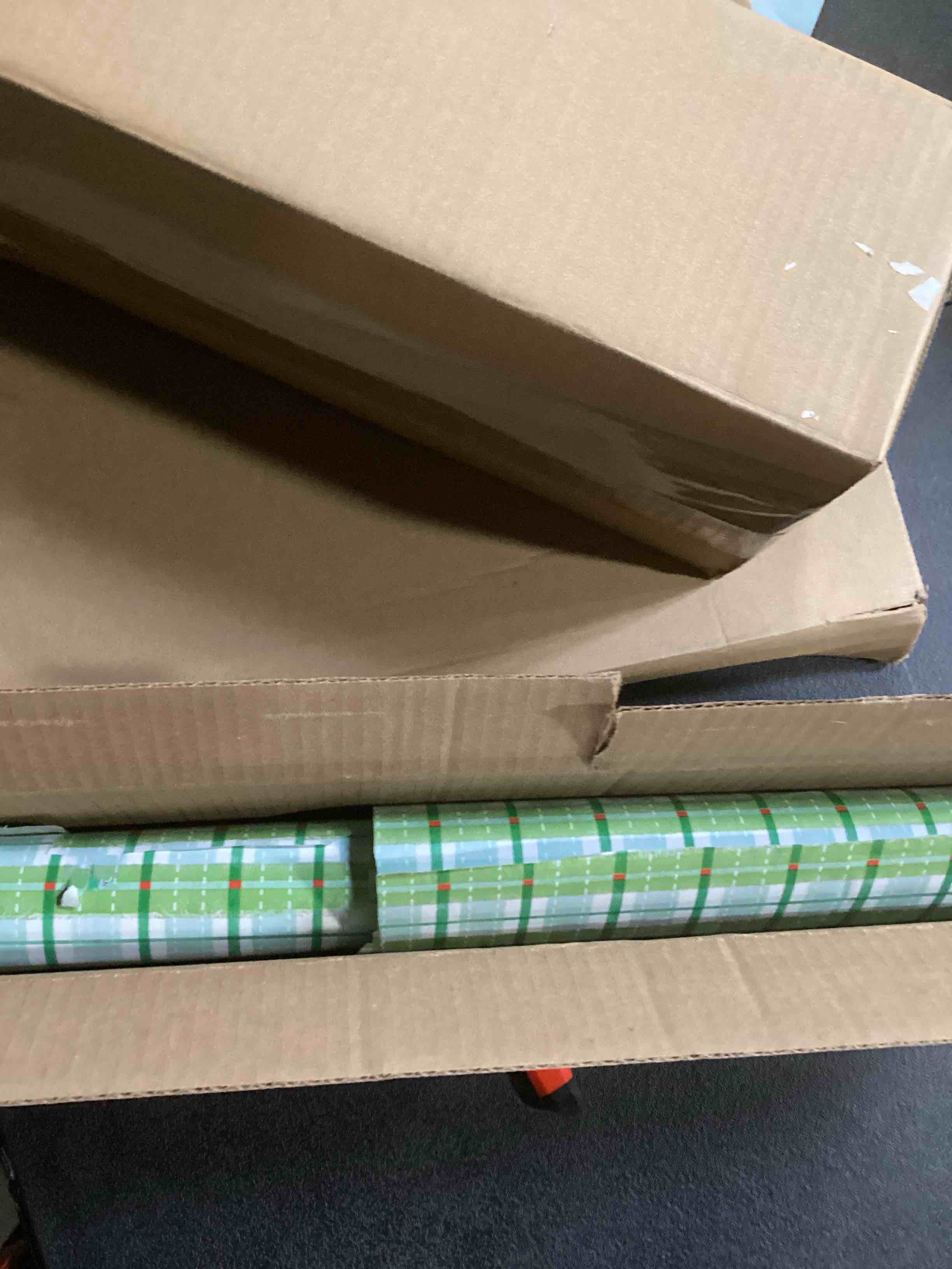 https://s3.amazonaws.com/lotting-images-prod/bidfta/TEA1716017_1738170764897.jpeg