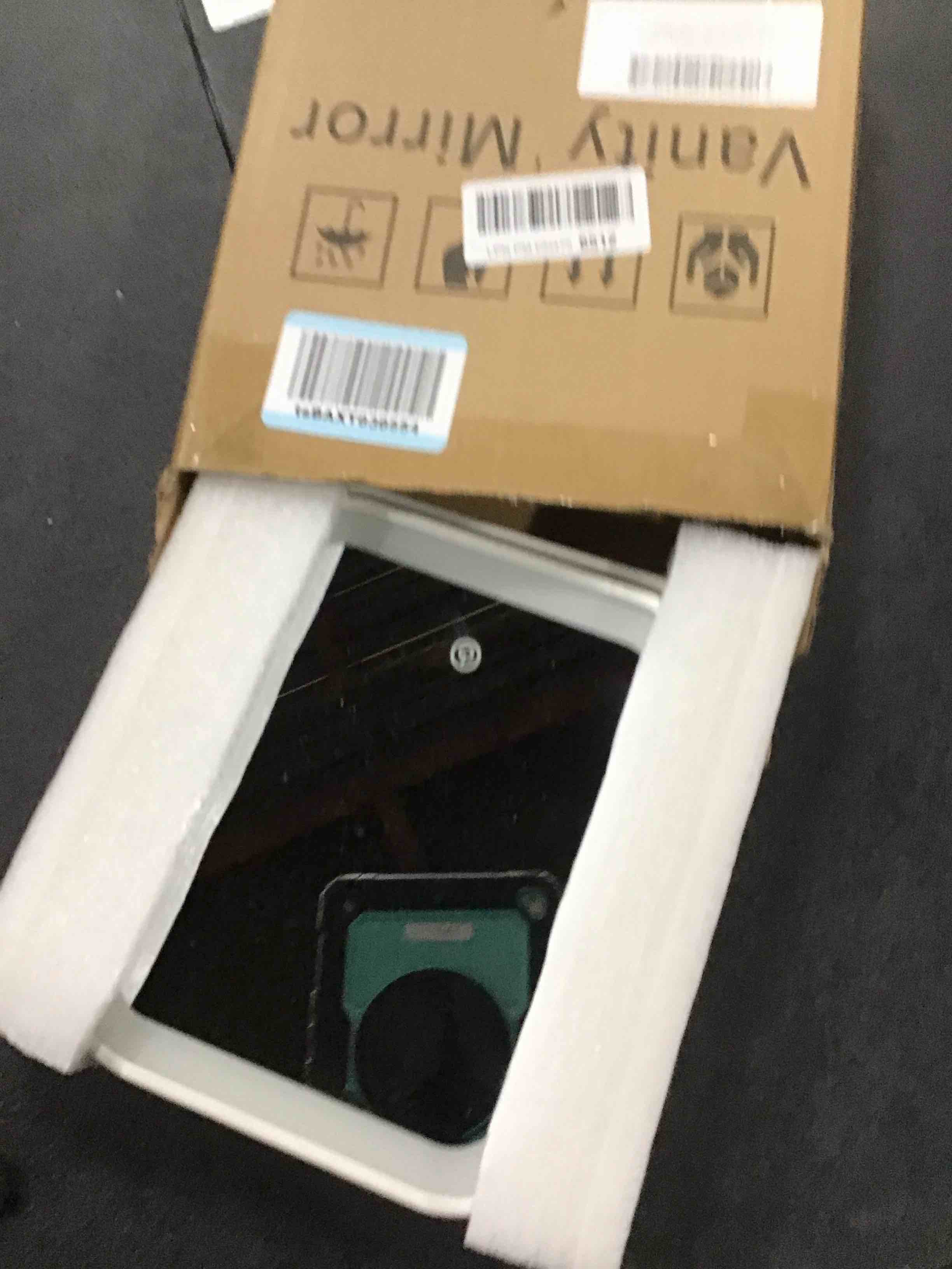 https://s3.amazonaws.com/lotting-images-prod/bidfta/TEA1716235_1738263003556.jpeg