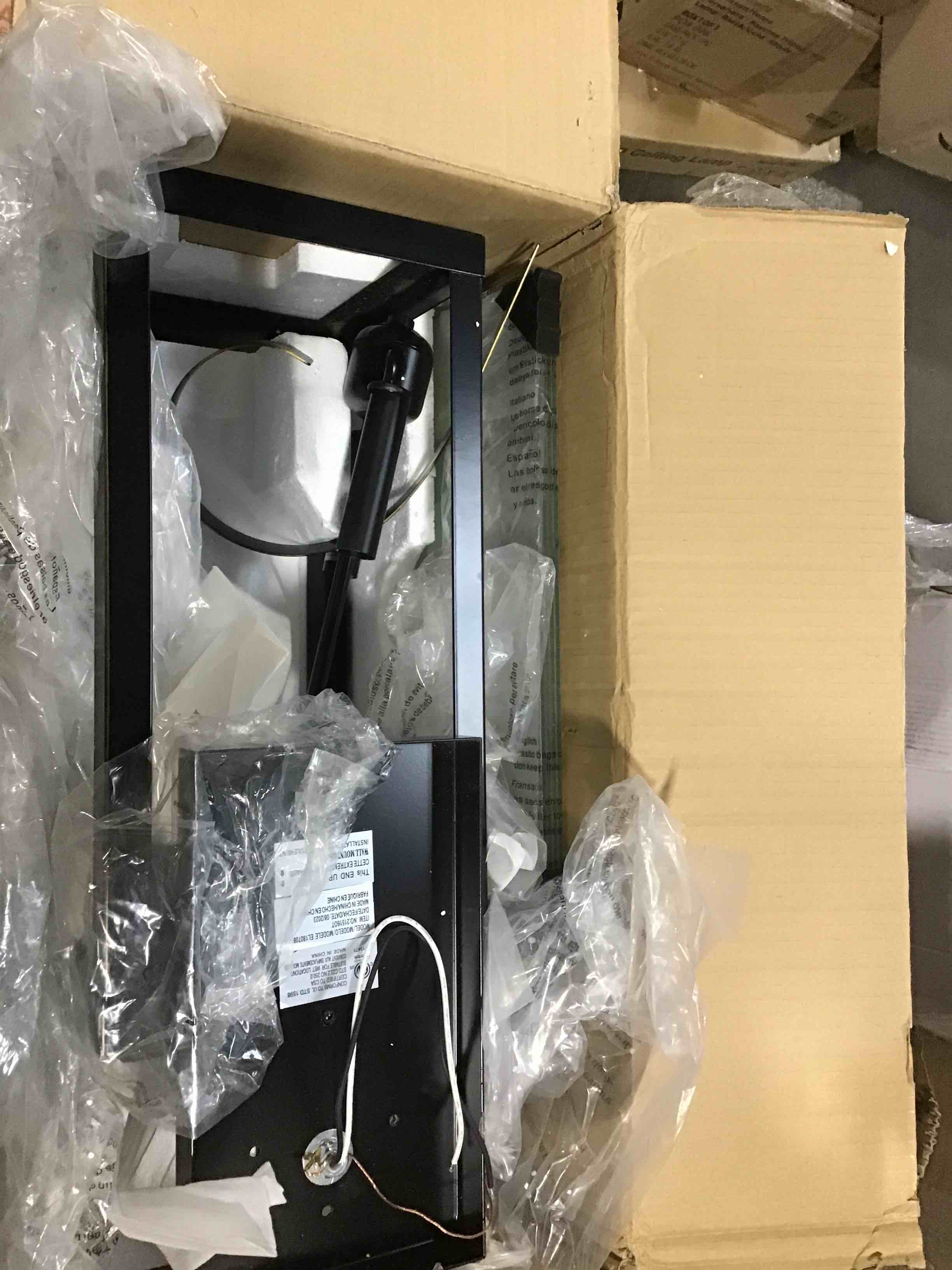 https://s3.amazonaws.com/lotting-images-prod/bidfta/TEA1716990_1740403117007.jpeg