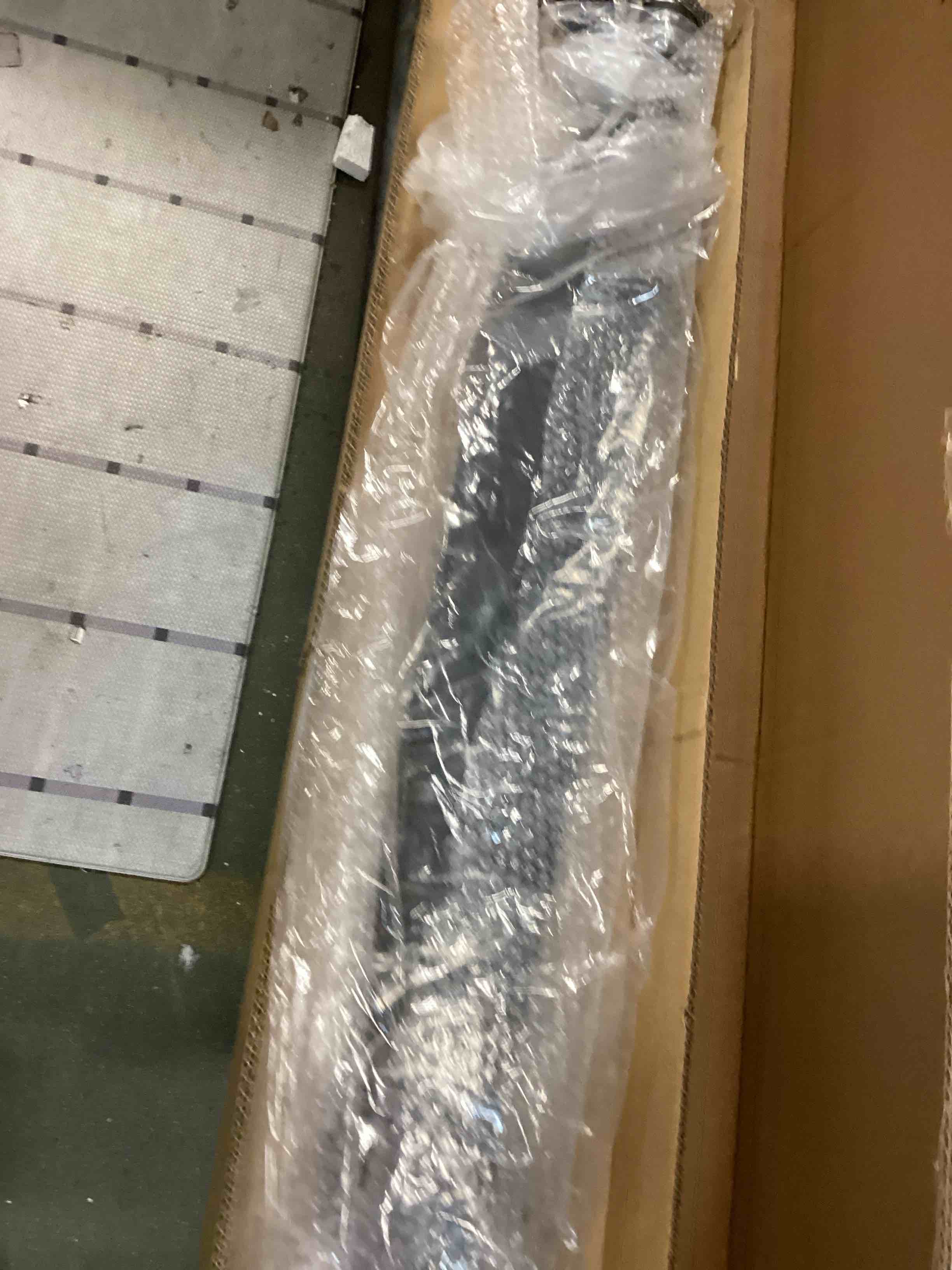 https://s3.amazonaws.com/lotting-images-prod/bidfta/TEA1720299_1732291606947.jpeg