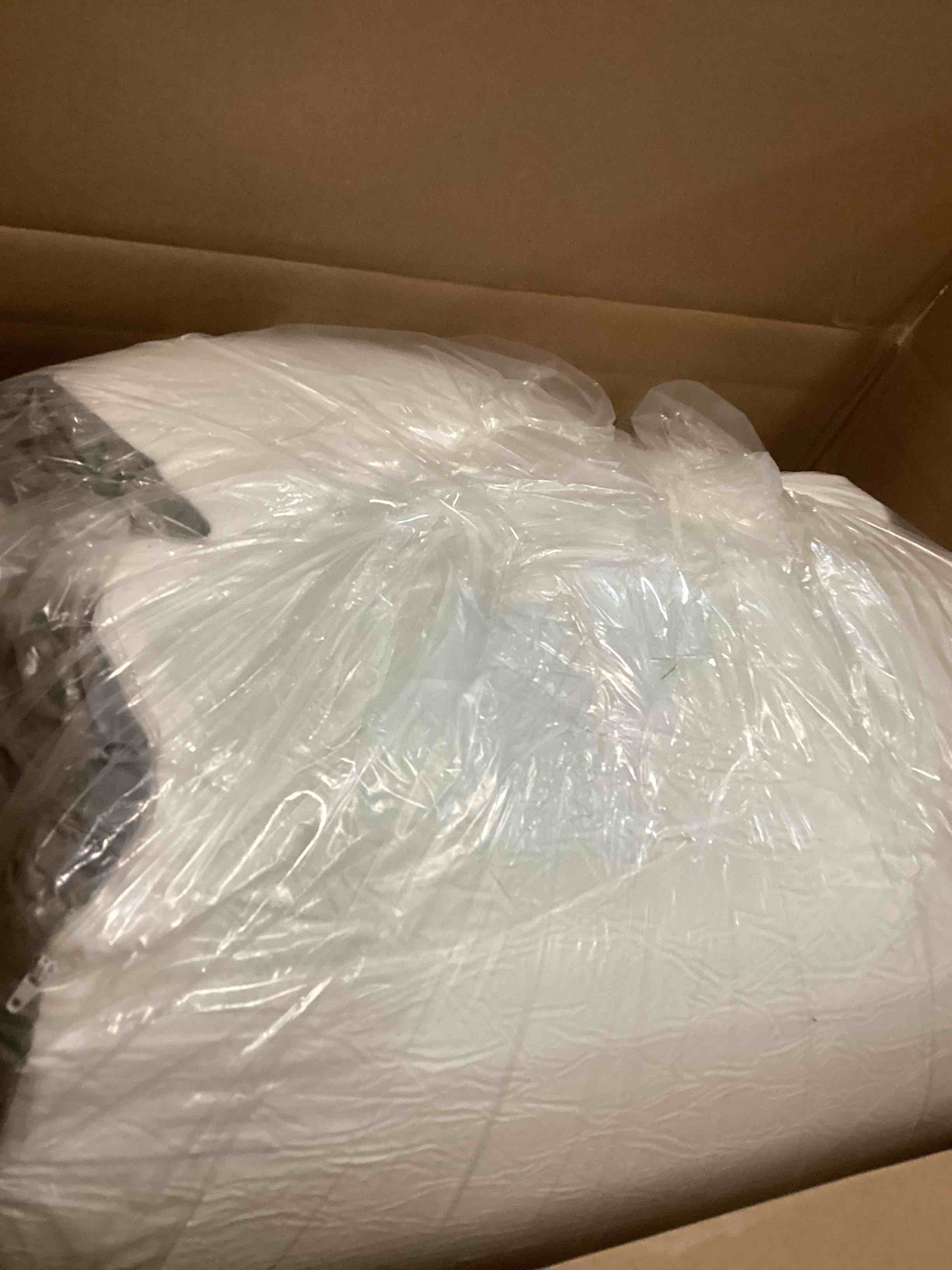 https://s3.amazonaws.com/lotting-images-prod/bidfta/TEA1720508_1732629243601.jpeg