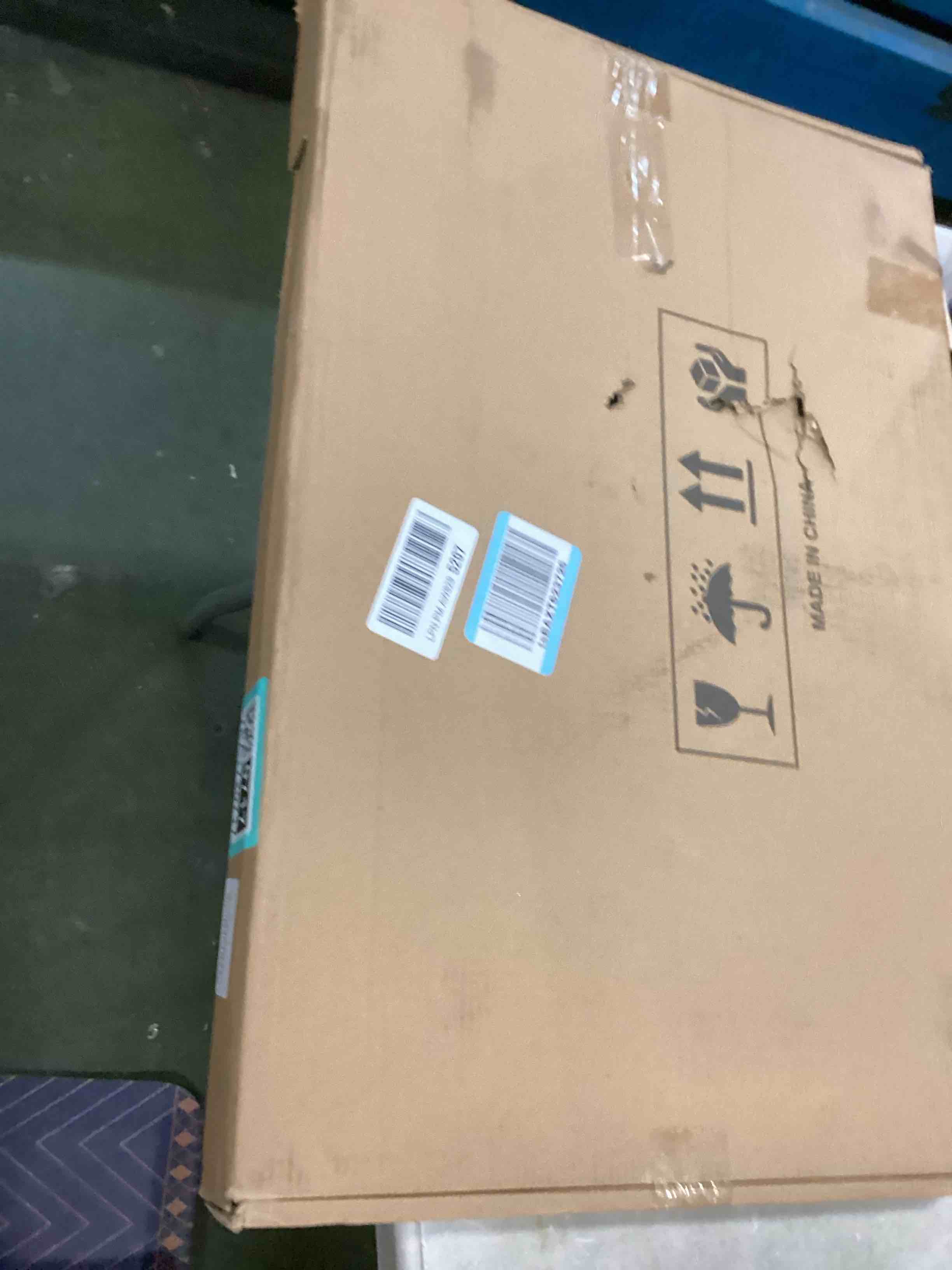 https://s3.amazonaws.com/lotting-images-prod/bidfta/TEA1720717_1732713194233.jpeg