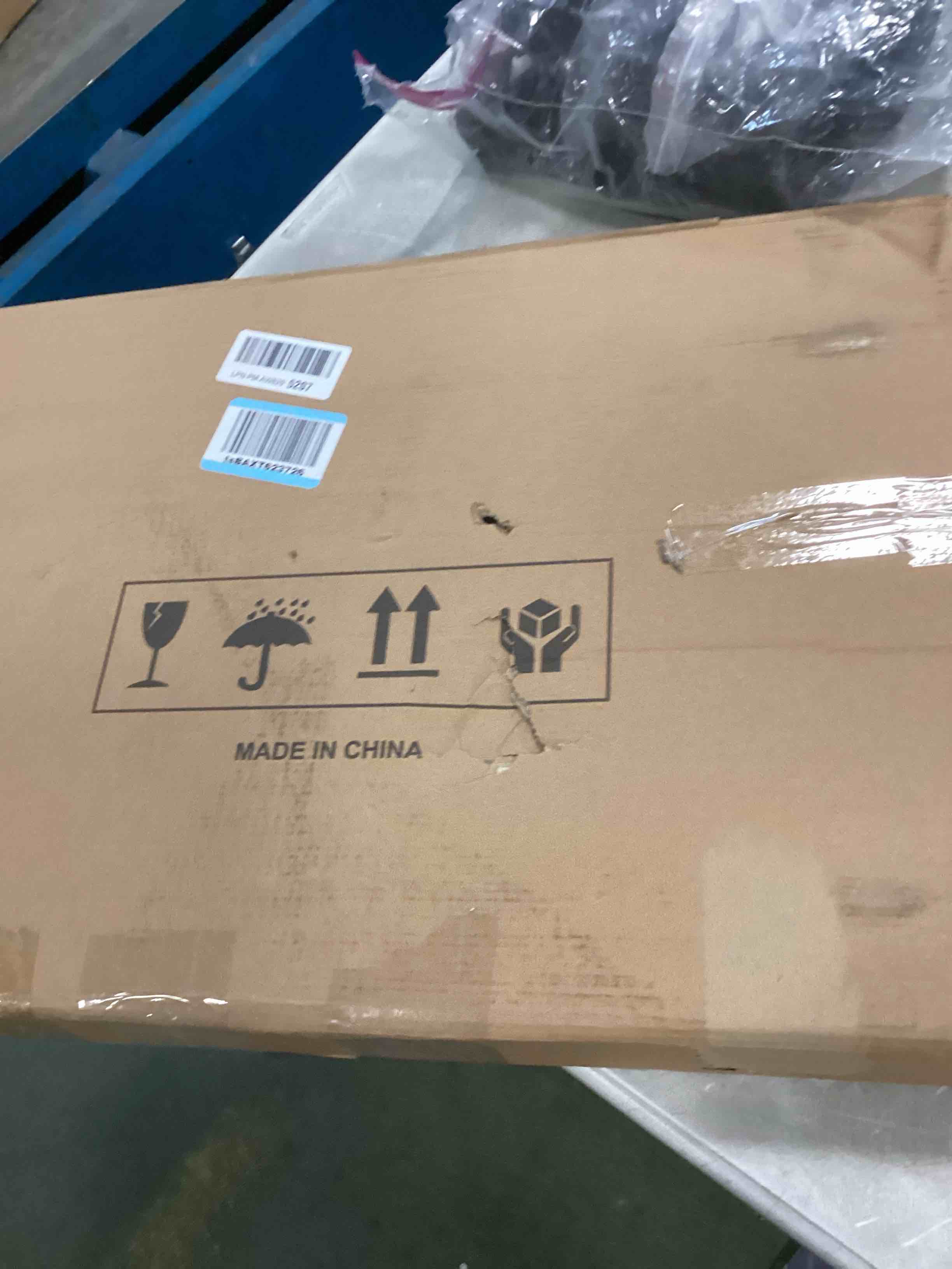 https://s3.amazonaws.com/lotting-images-prod/bidfta/TEA1720717_1732713229433.jpeg