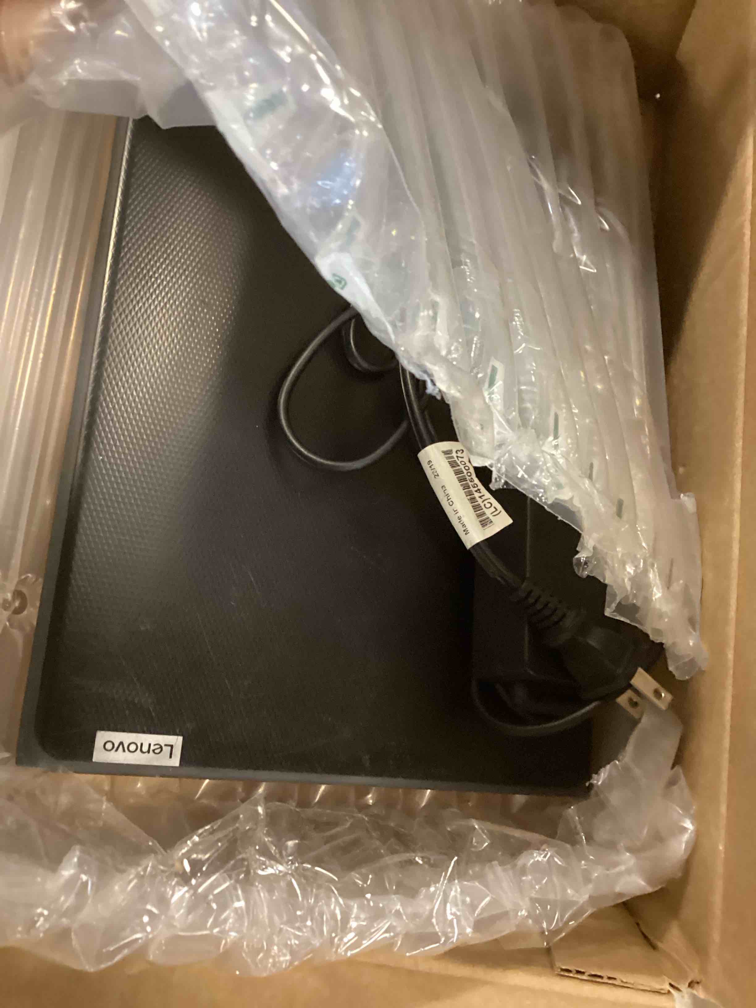 https://s3.amazonaws.com/lotting-images-prod/bidfta/TEA1721919_1733428289027.jpeg